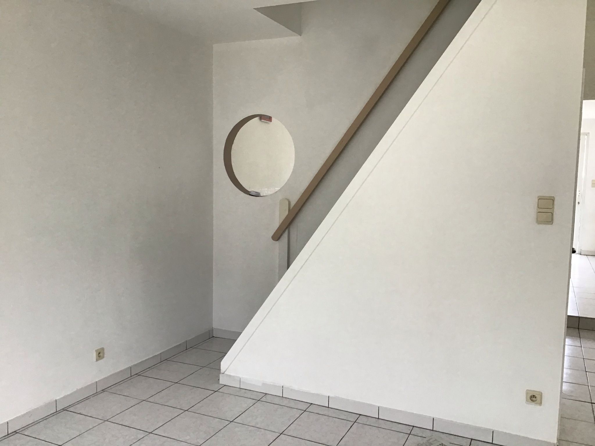 Zeer goed gelegen rijwoning met garage en tuin - Zottegem foto 7