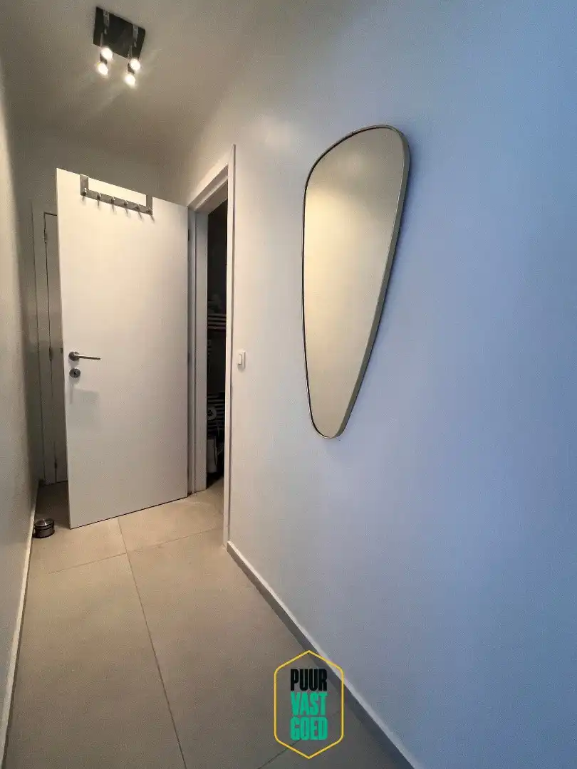 Comfortabel 1-slaapkamer-appartement op hoek van pleintje, foto 6