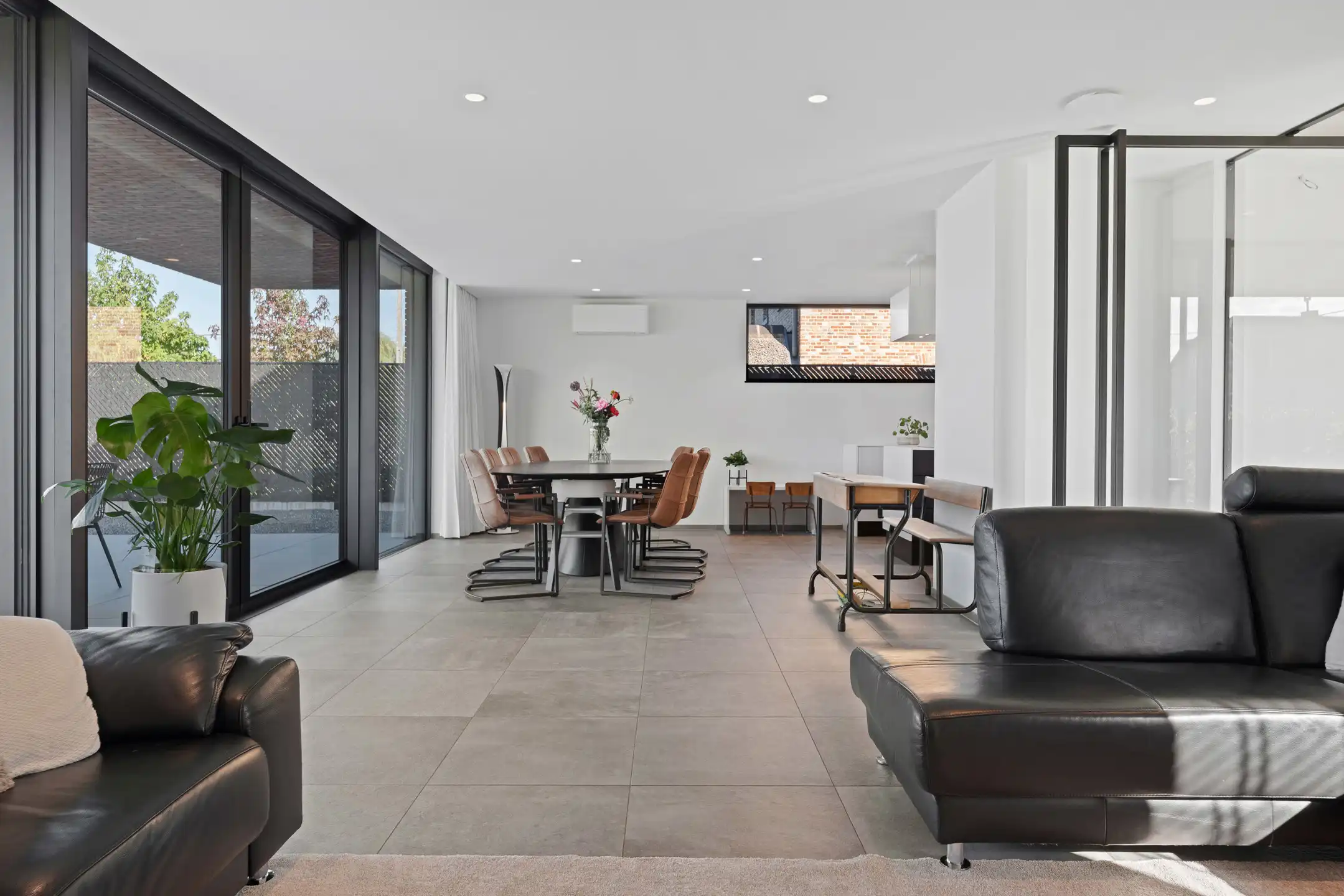 Exclusieve woning met zwembad te Moelingen foto 7