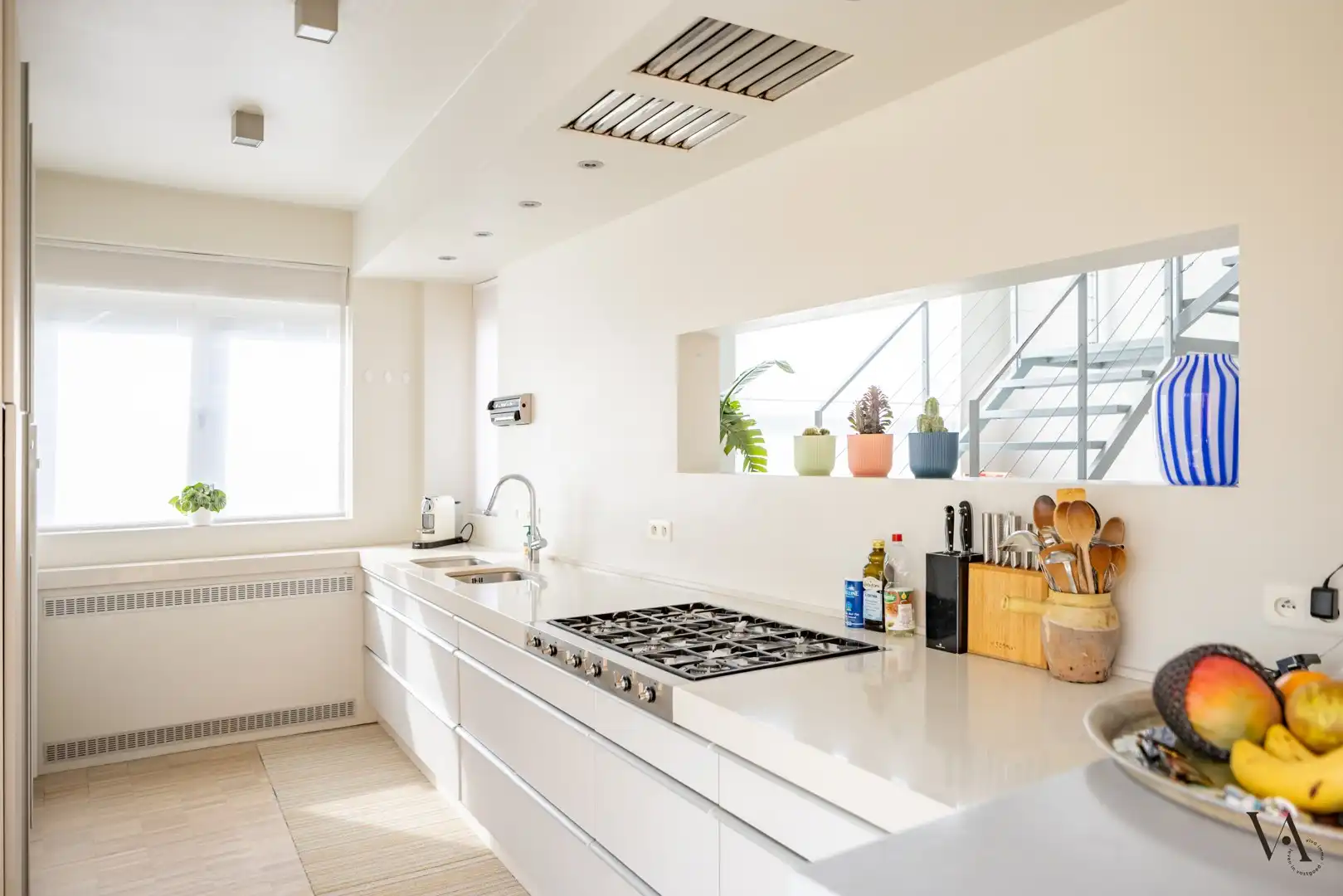 Prachtig gerenoveerde, ruime gezinswoning in de gegeerde Spaanse Kroonwijk foto 5