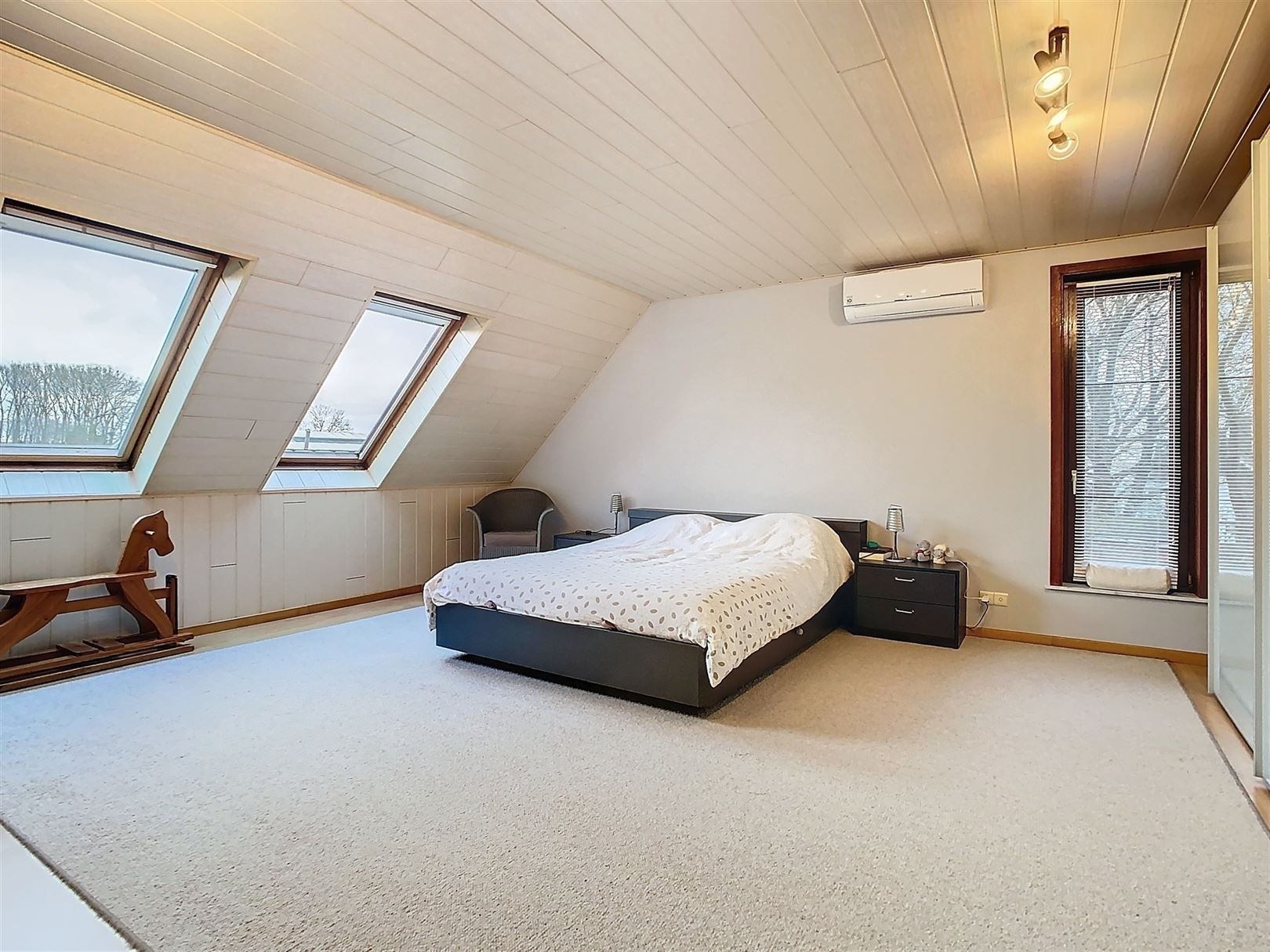 Ruime vrijstaande woning, 4 slpks, garage, tuin, 26a 17ca foto 17