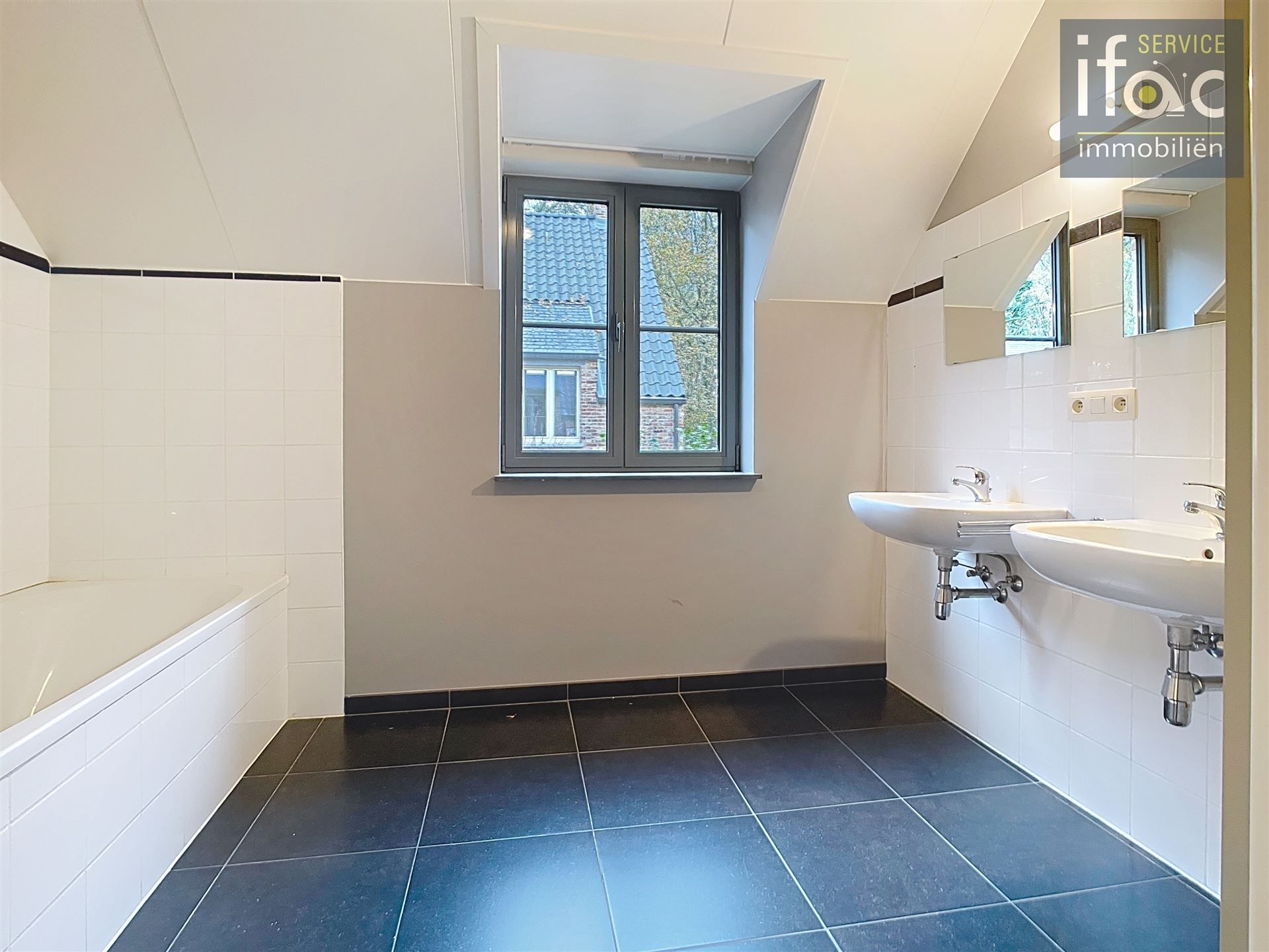 Charmante en energiezuinige villa in een doodlopende straat foto 17