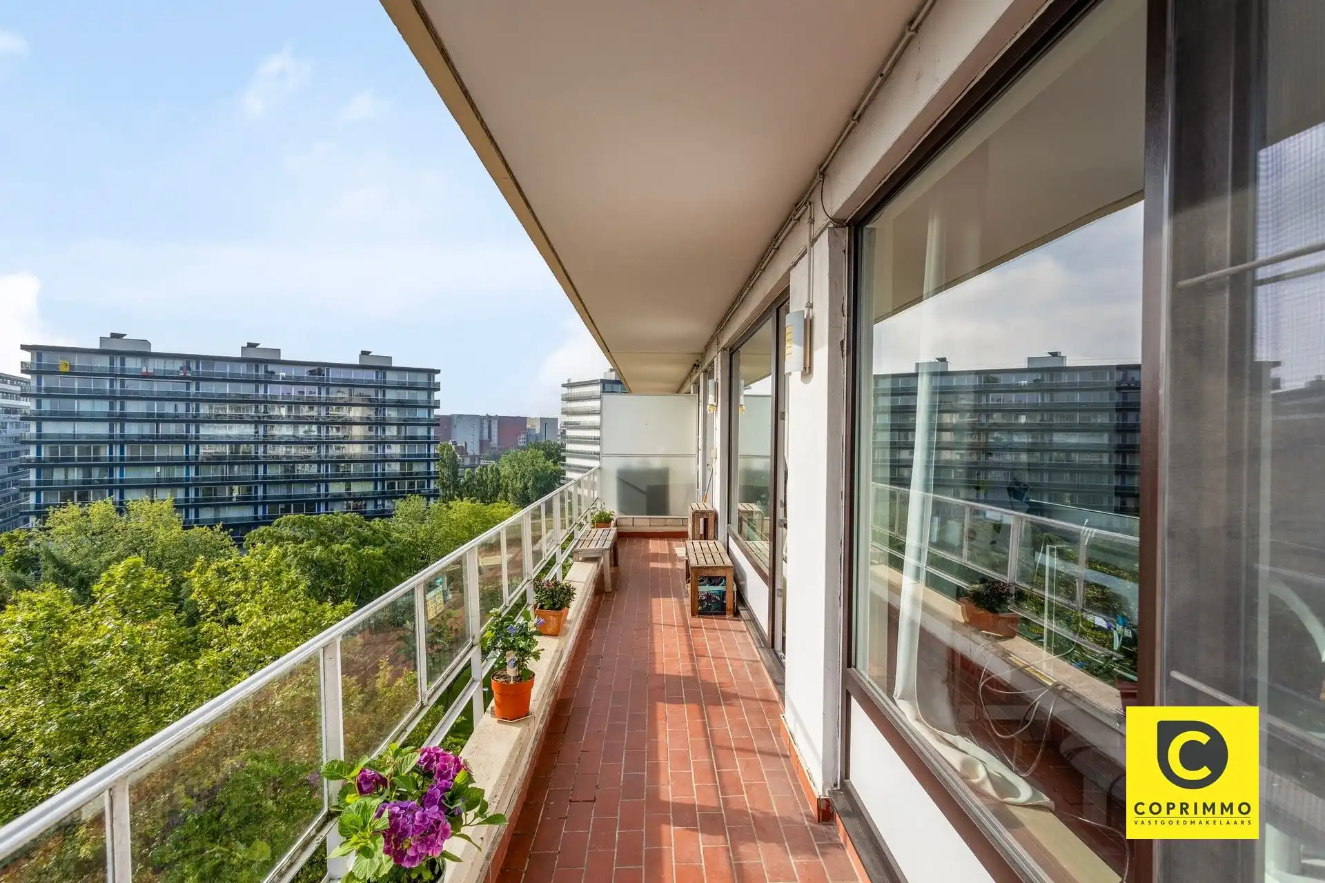 Leuk 1 à 2 slaapkamer appartement met terras! foto 10