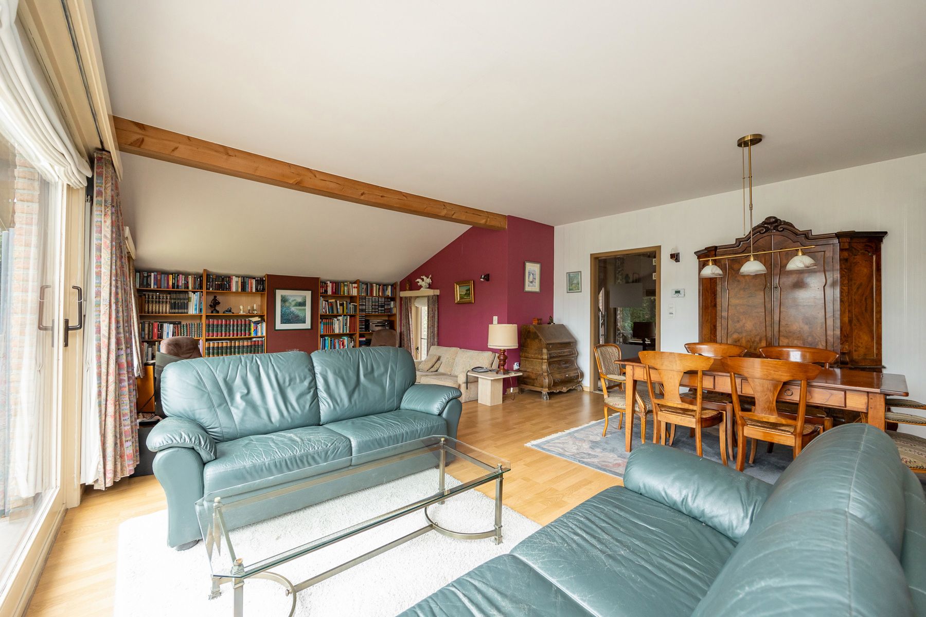 Laagbouwwoning met 2 slaapkamers op een zuid georiënteerd perceel van 720m². foto 4