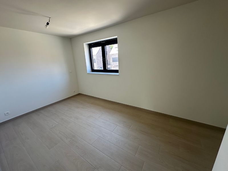 Stijlvolle nieuwbouwwoning in het centrum van Kaprijke! foto 10