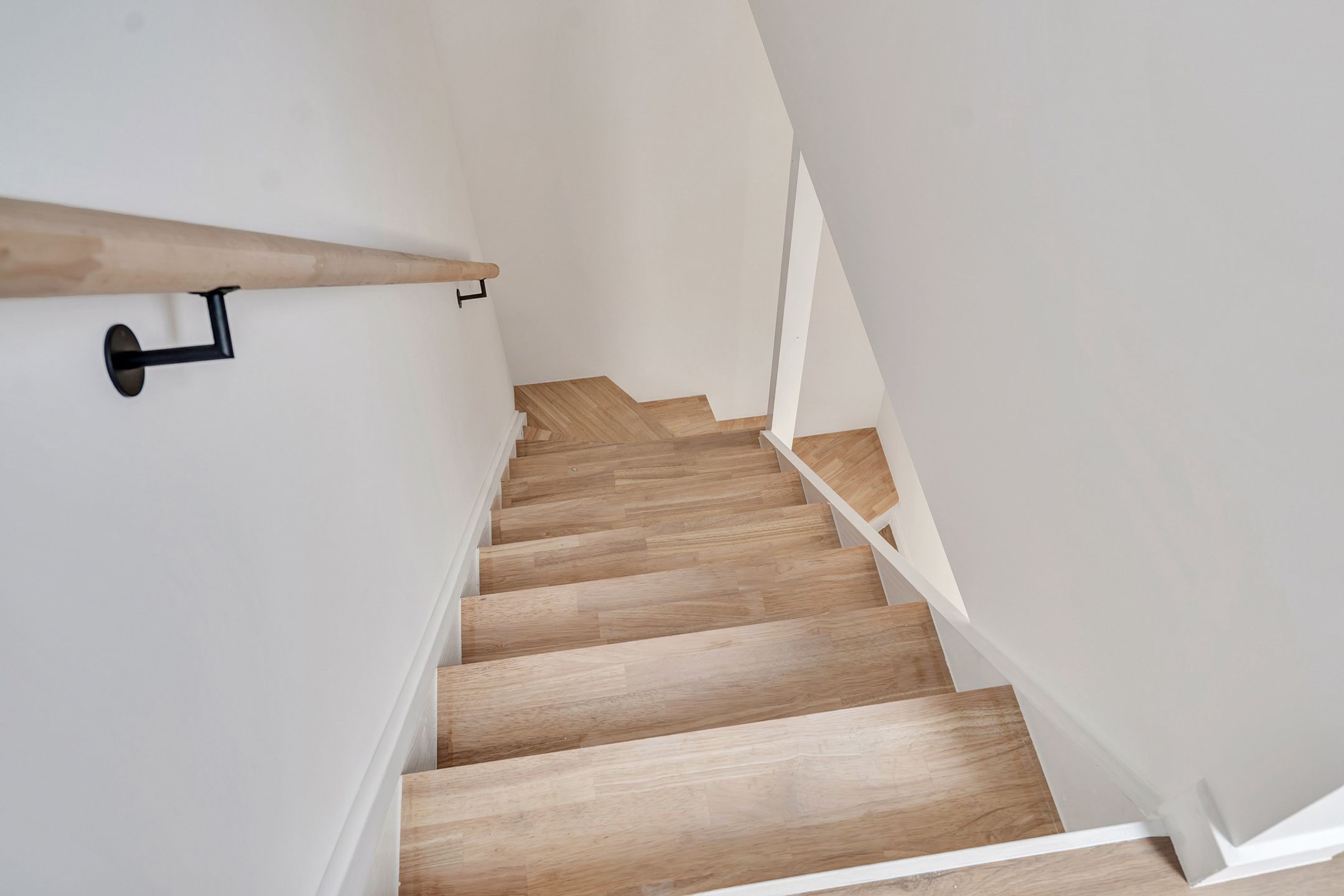 Volledig gerenoveerde stadswoning nabij centrum Gent foto 6