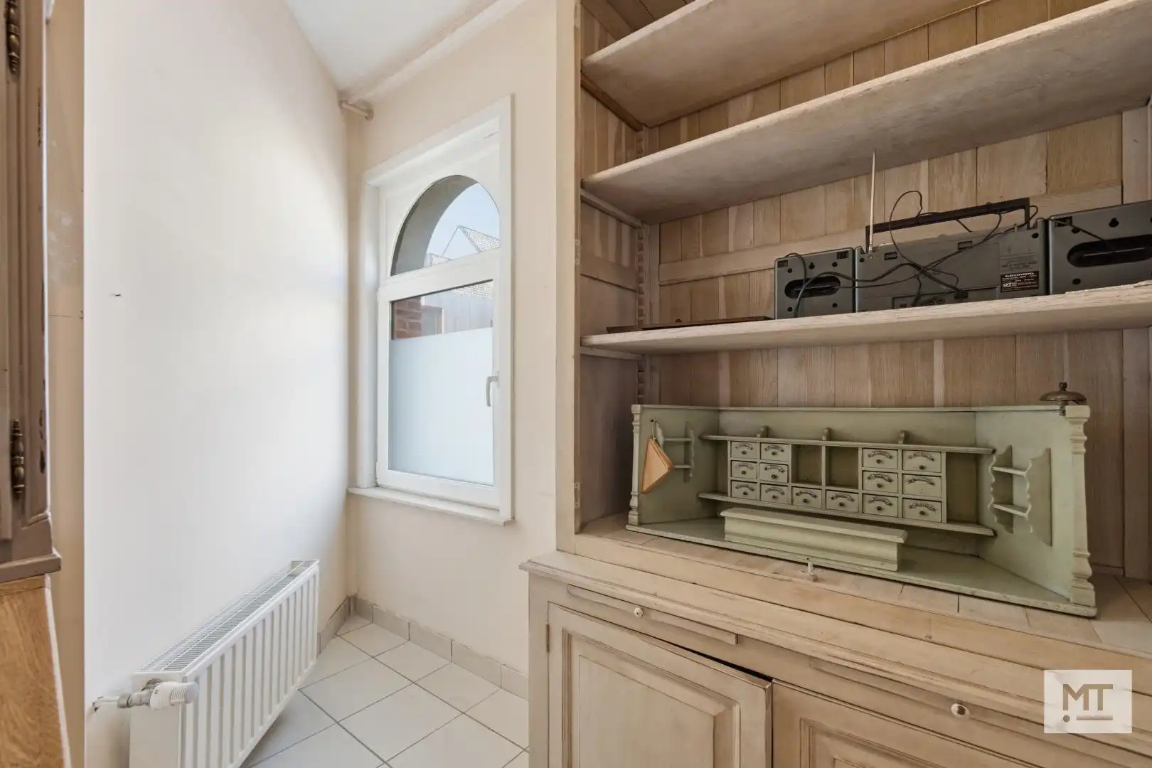 Gelijkvloers twee-slaapkamerappartement met garage te koop in het centrum van Langemark foto 11