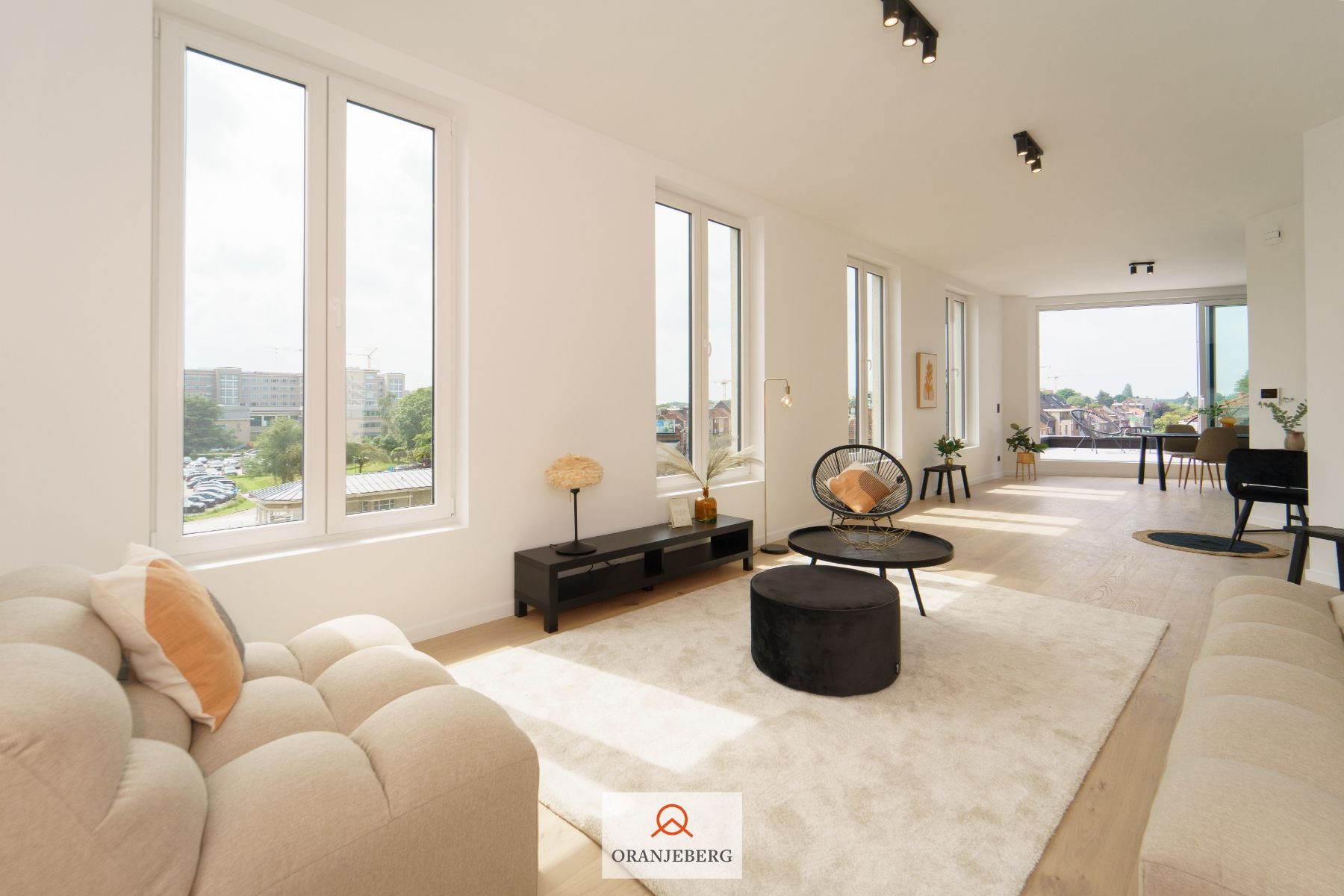 Prachtige penthouse met groot terras op toplocatie foto 6