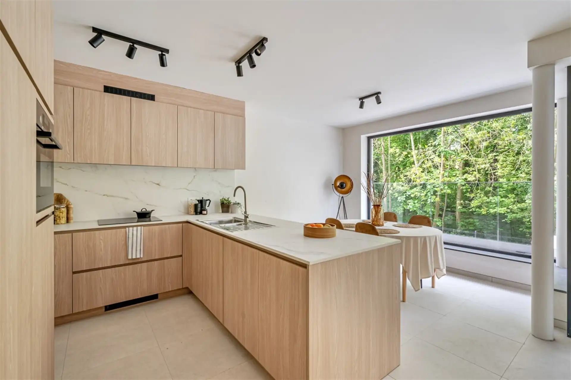 Prachtig nieuwbouwproject gelegen in centrum van Lede! foto 4