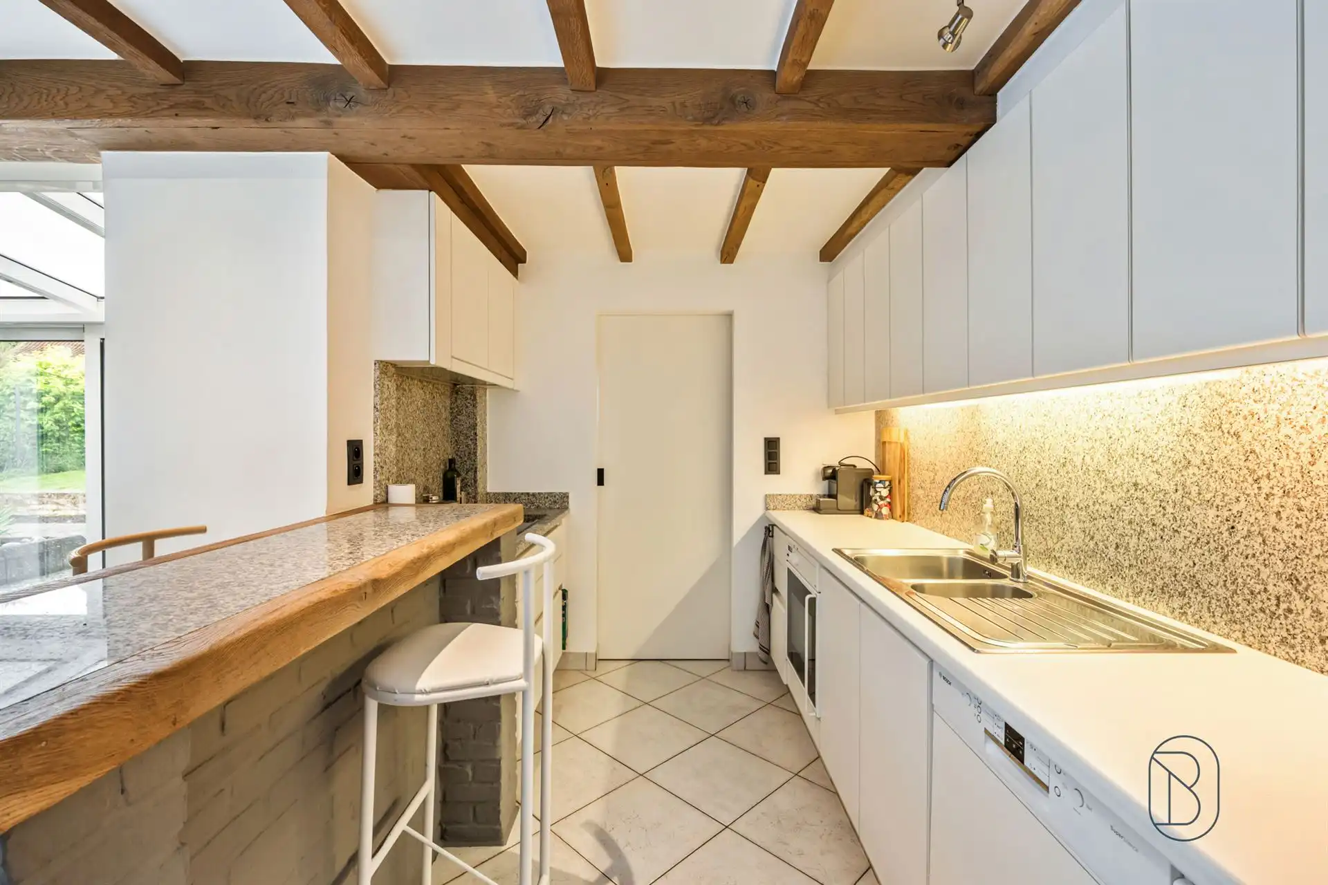 Instapklare woning aan de voet van het Kluisbos foto 13