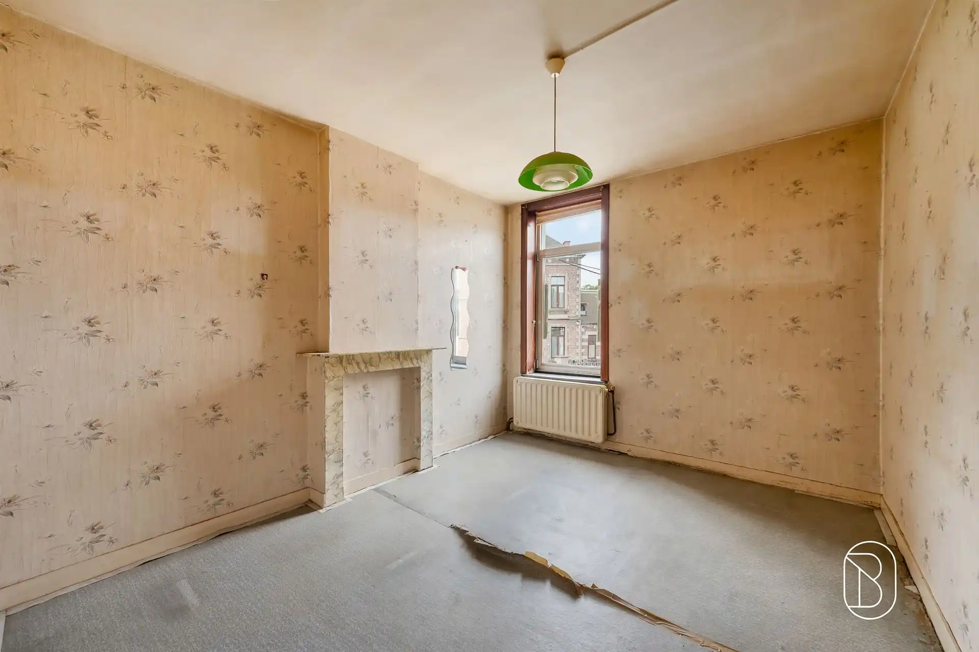 Te renoveren woning: IDEAAL VOOR INVESTEERDERS! foto 3