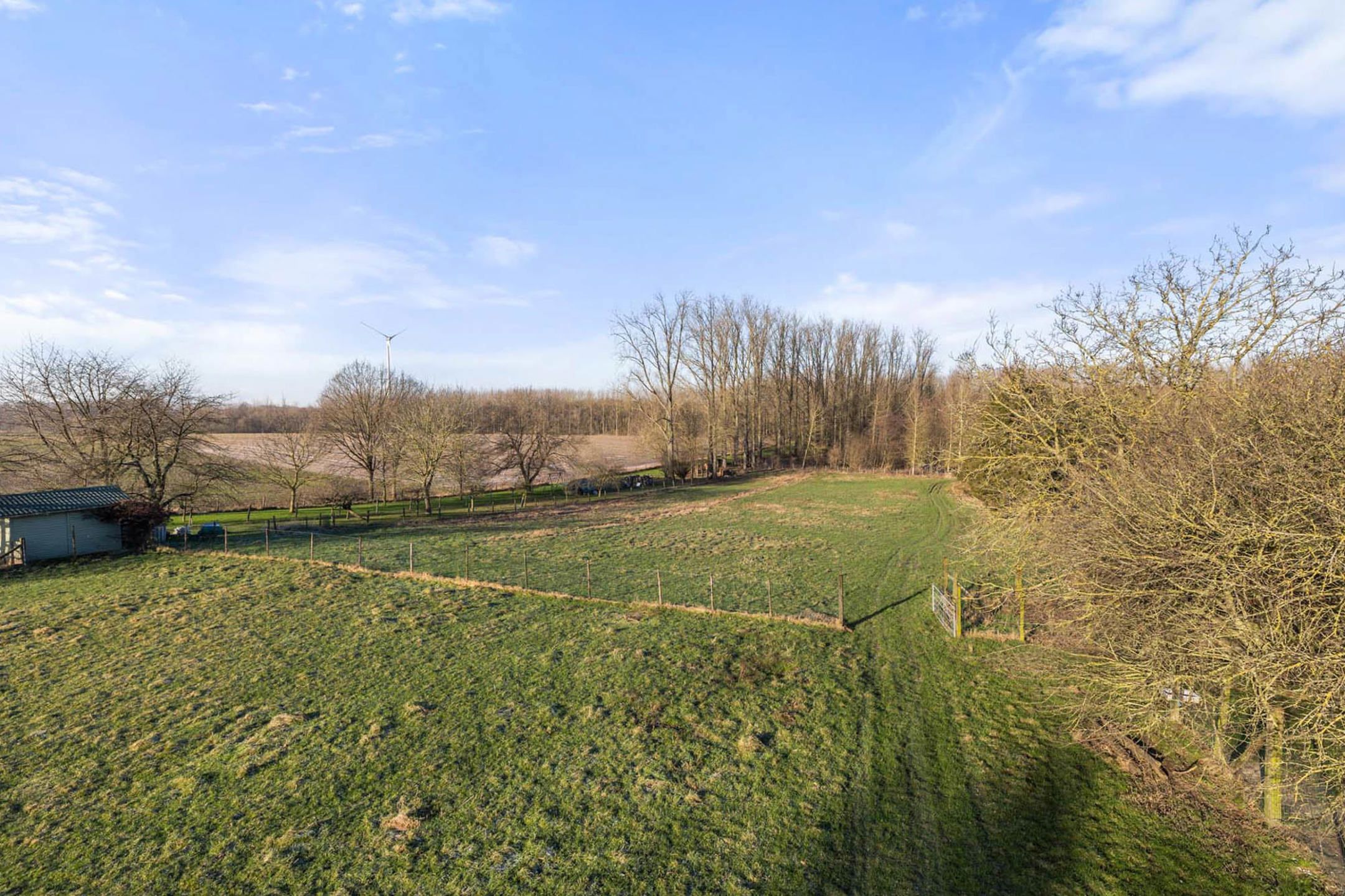 Prachtig landhuis met weidelandschap foto 6