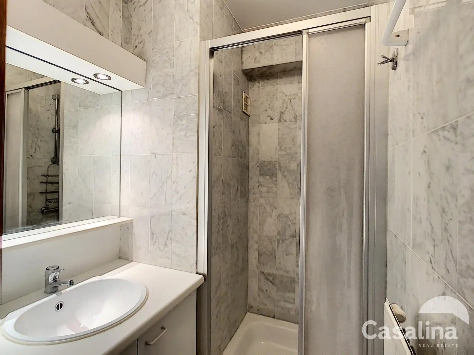 Appartement 110m², 3 slpk, bezoeken enkel per mail foto 12