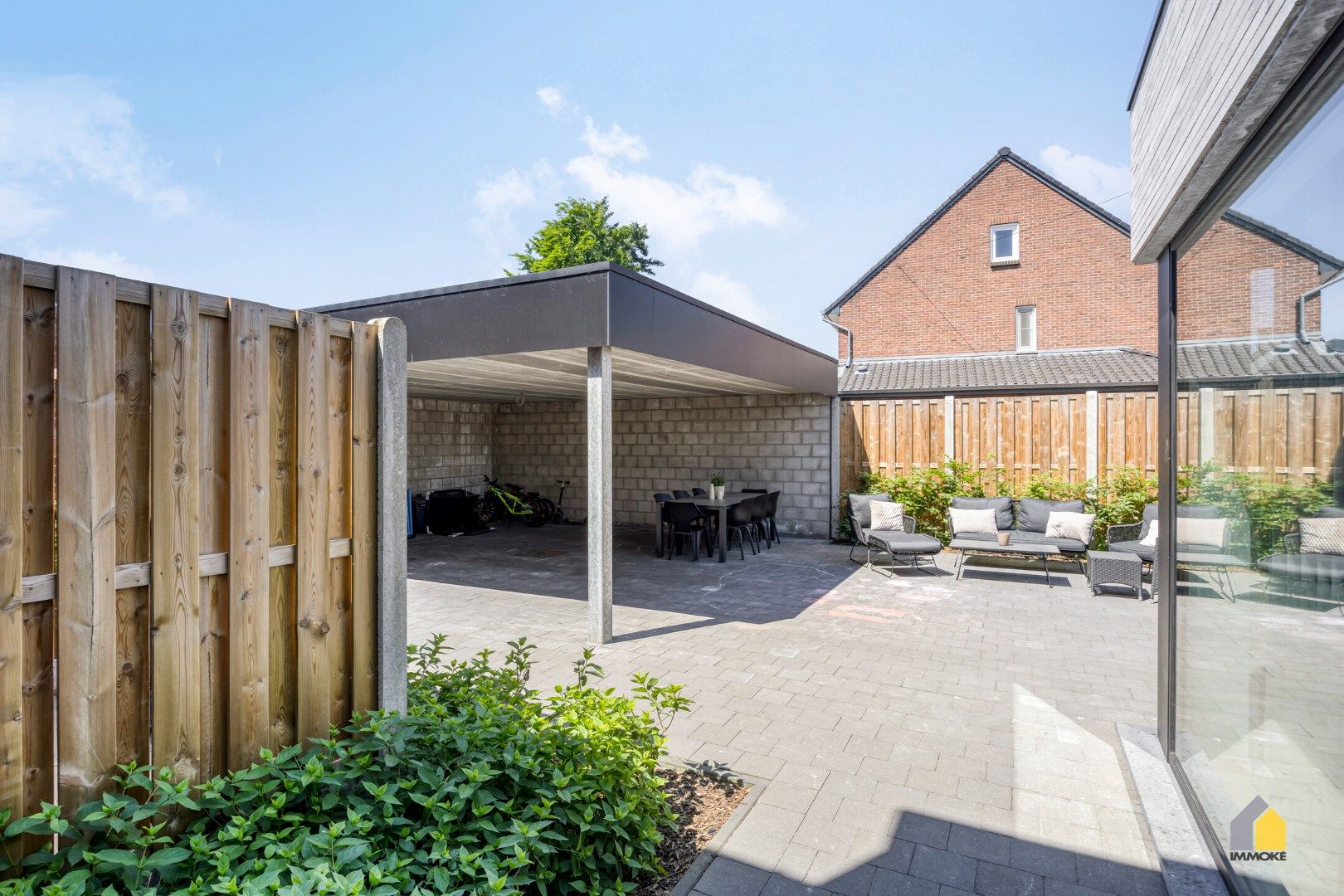 Energiezuinige patiowoning met 3 slpks, buro, hobbykamer en dubbele carport. foto 15