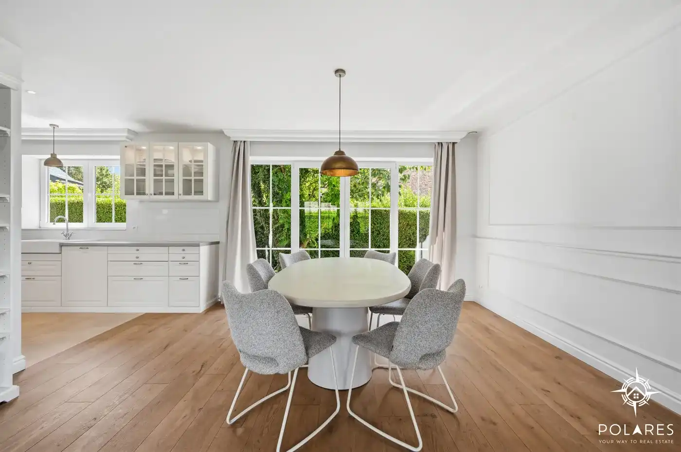 Volledig gerenoveerde moderne bungalow met zwembad – 100% instapklaar. foto 5