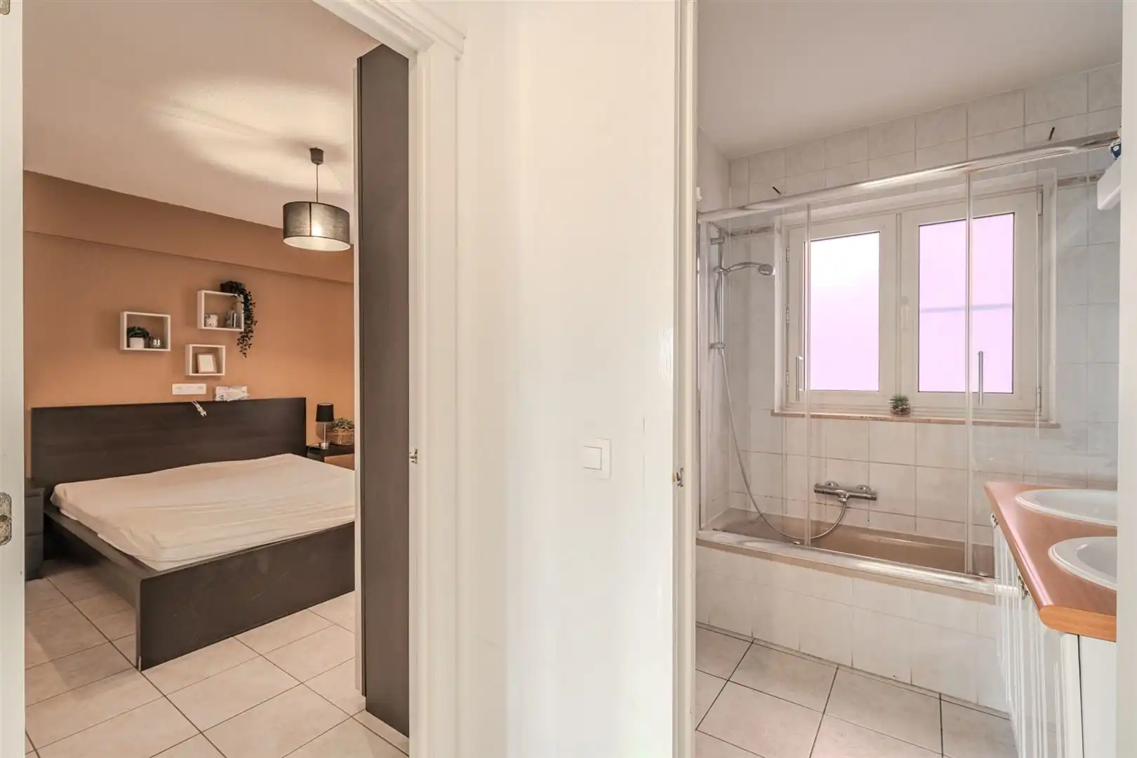 2 Slaapkamer appartement foto 10