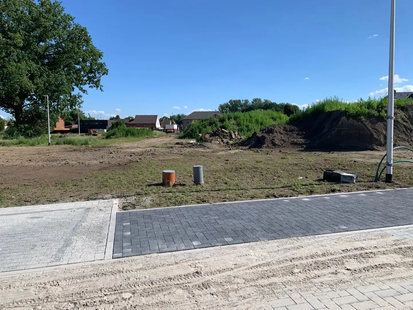 Laatste bouwgrond voor open bebouwing in familievriendelijke buurt foto 6