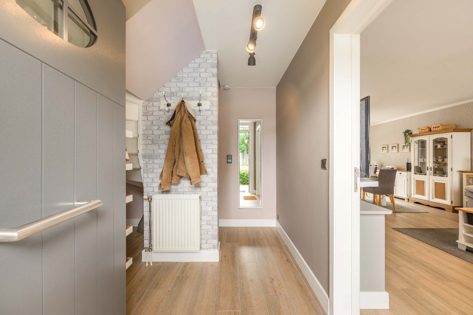 PERFECT ONDERHOUDEN &  ENERGIEZUINIGE WONING MET TUIN & GARAGE  foto 13