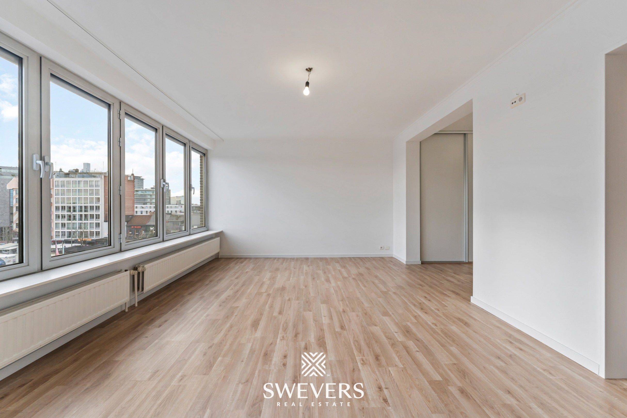 Exclusief duplex penthouse met royale terrassen in het hart van Hasselt foto 16
