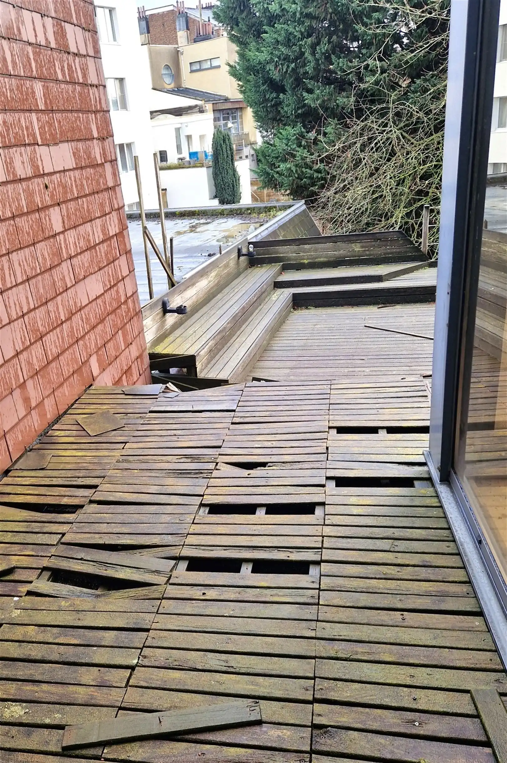 Handelspand met woonst in het centrum van Mortse!l foto 13