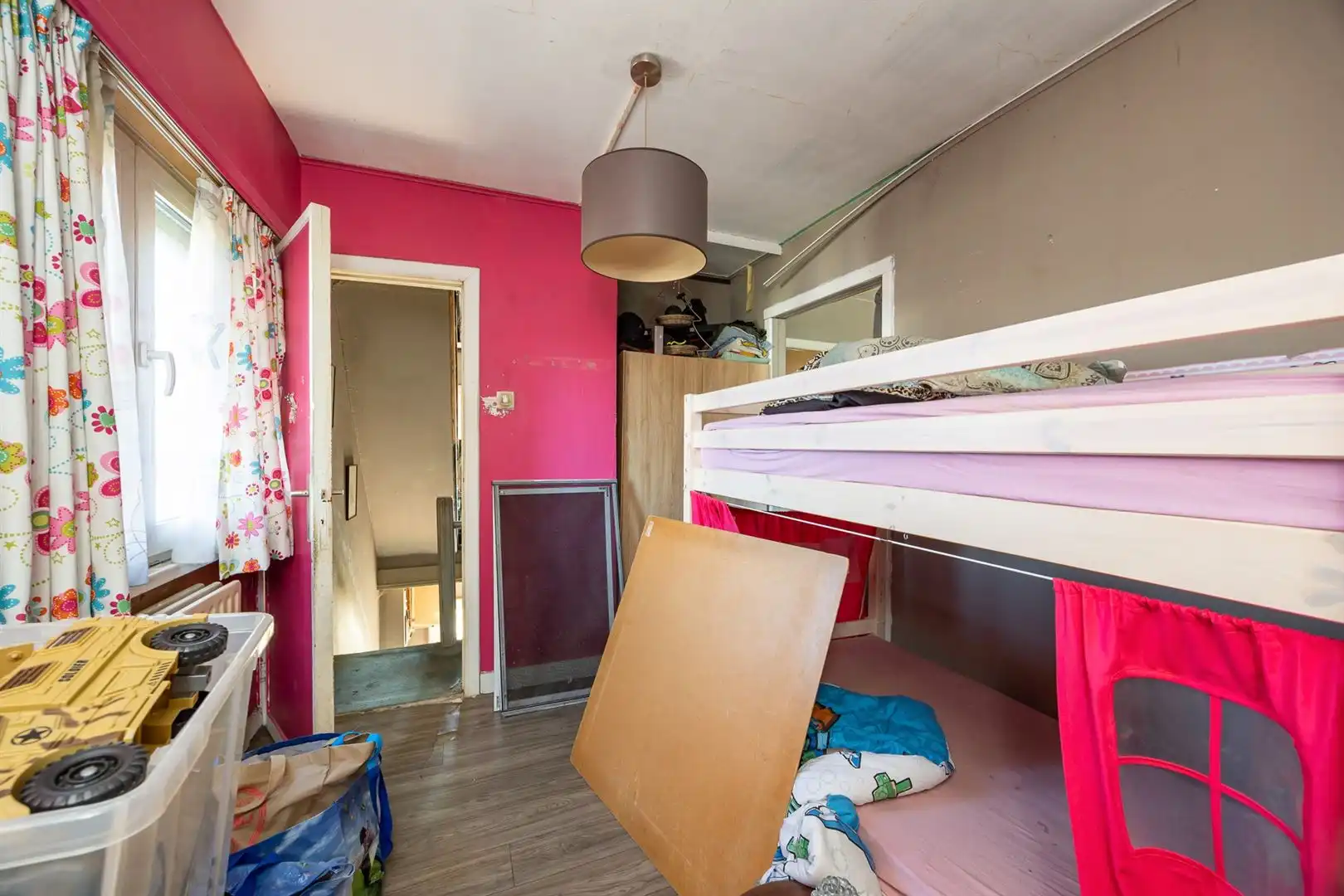 Ruime, karaktervolle woning op west perceel. foto 11