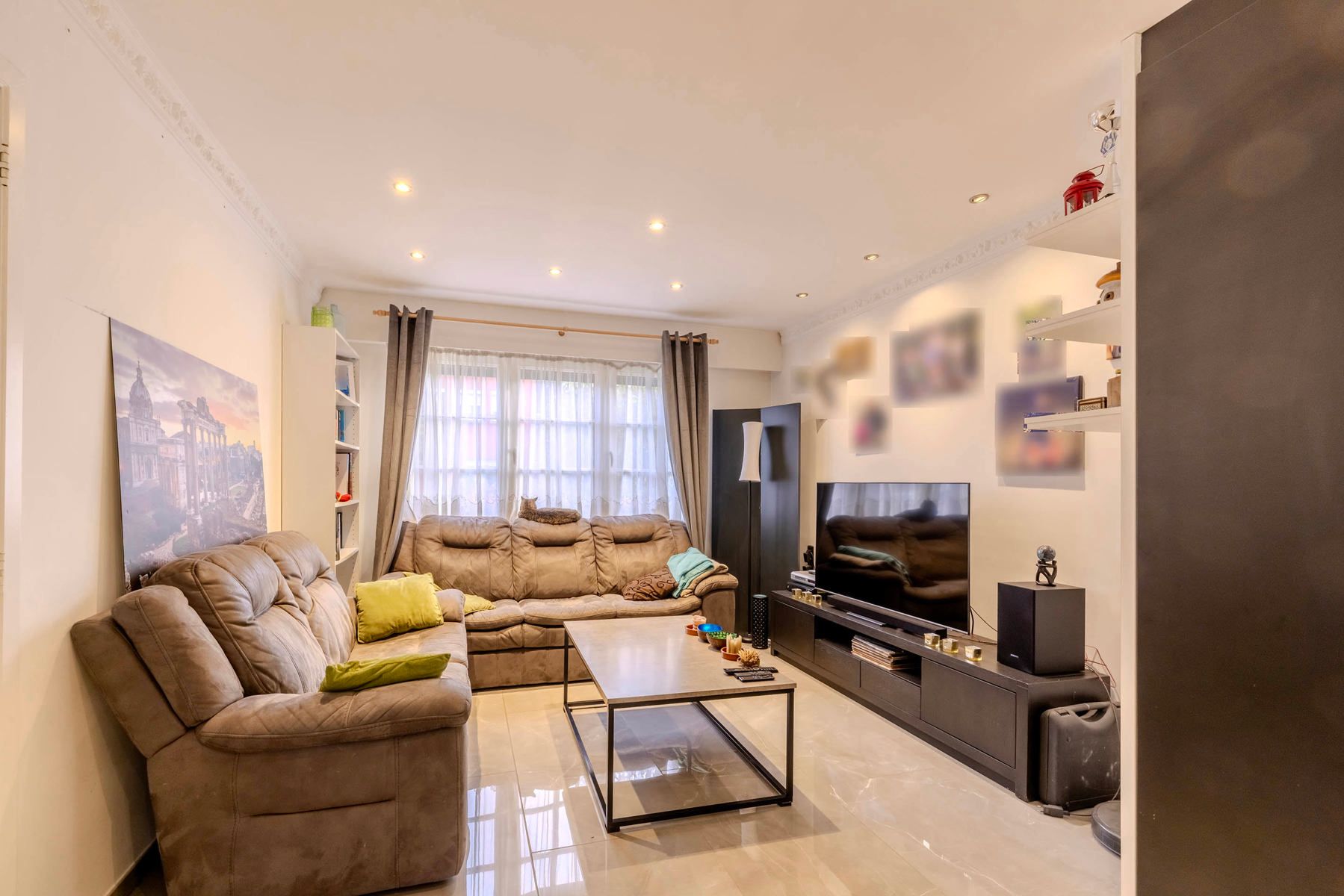 Ruime woning met mogelijkheid tot aankoop garagebox(en) foto 3