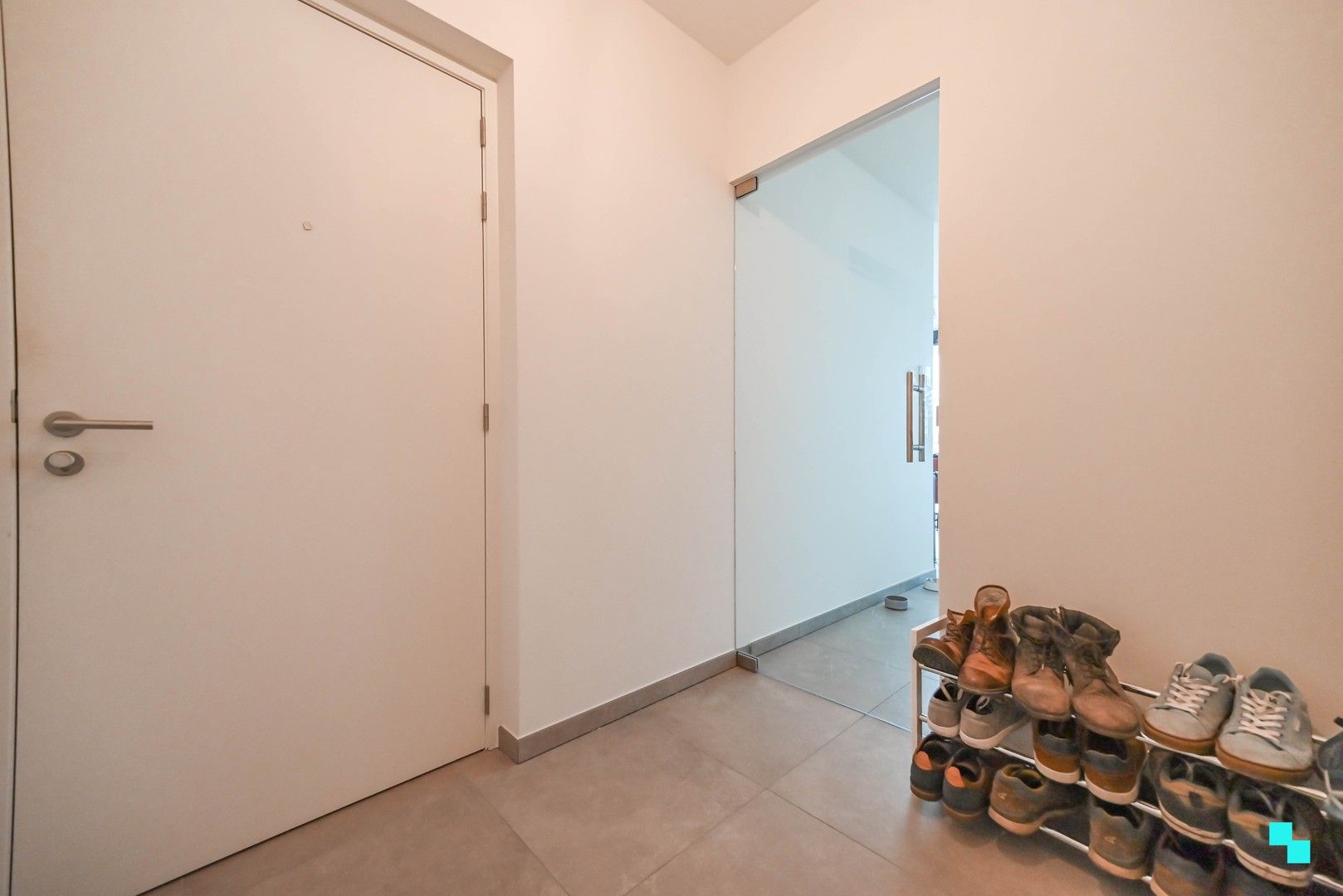 Energiezuinig éénslaapkamerappartement aan kanaal Roeselare-Leie foto 14