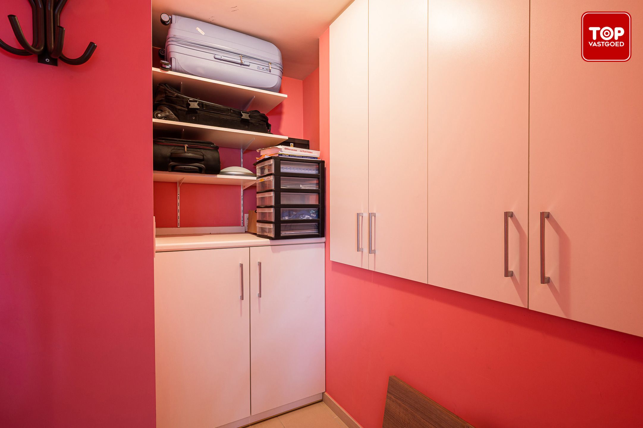 Uniek ruim appartement op een toplocatie in de Gentse rand foto 48