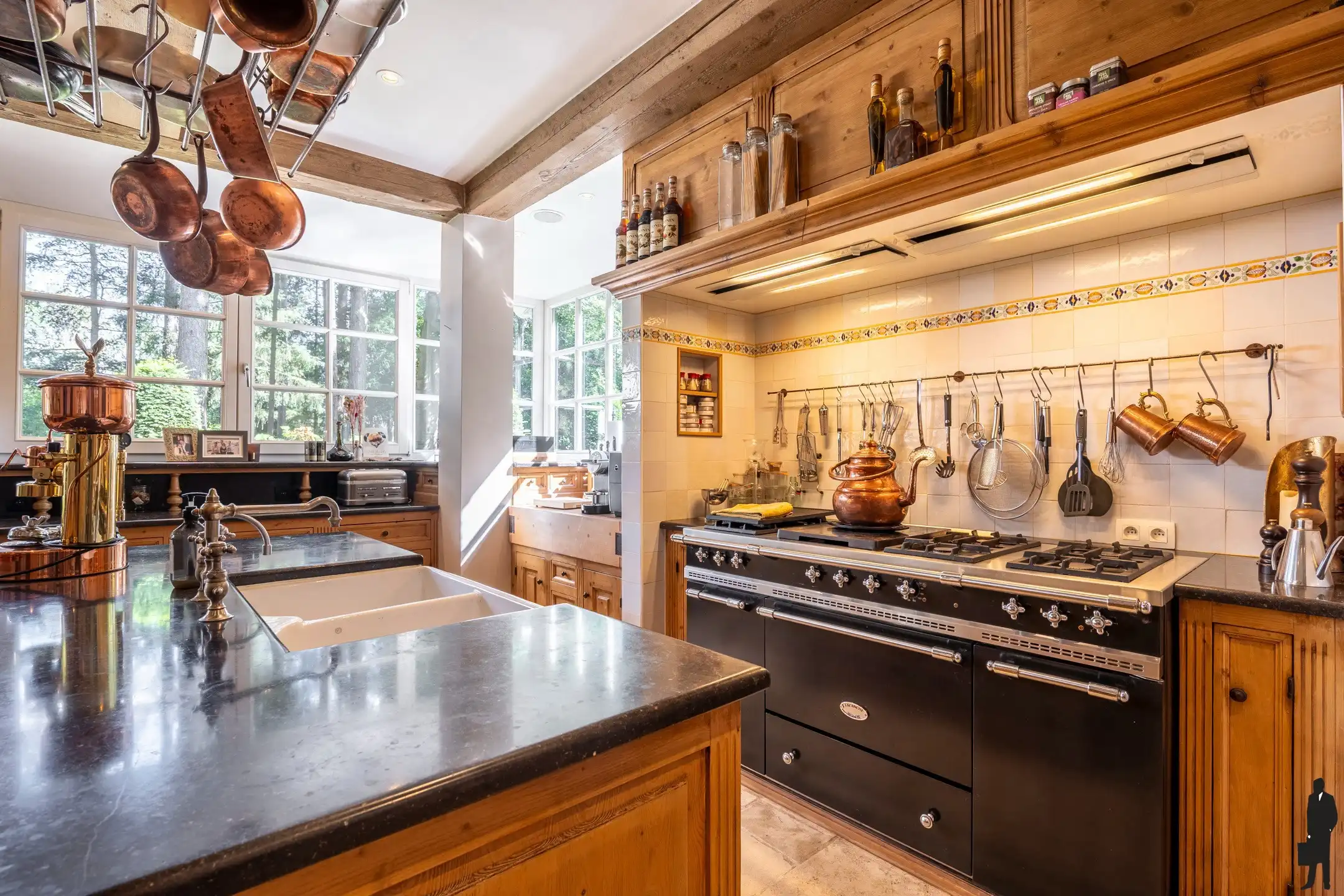 Tijdloze villa met 5 slks, 2 bdks en buitenzwembad foto 13