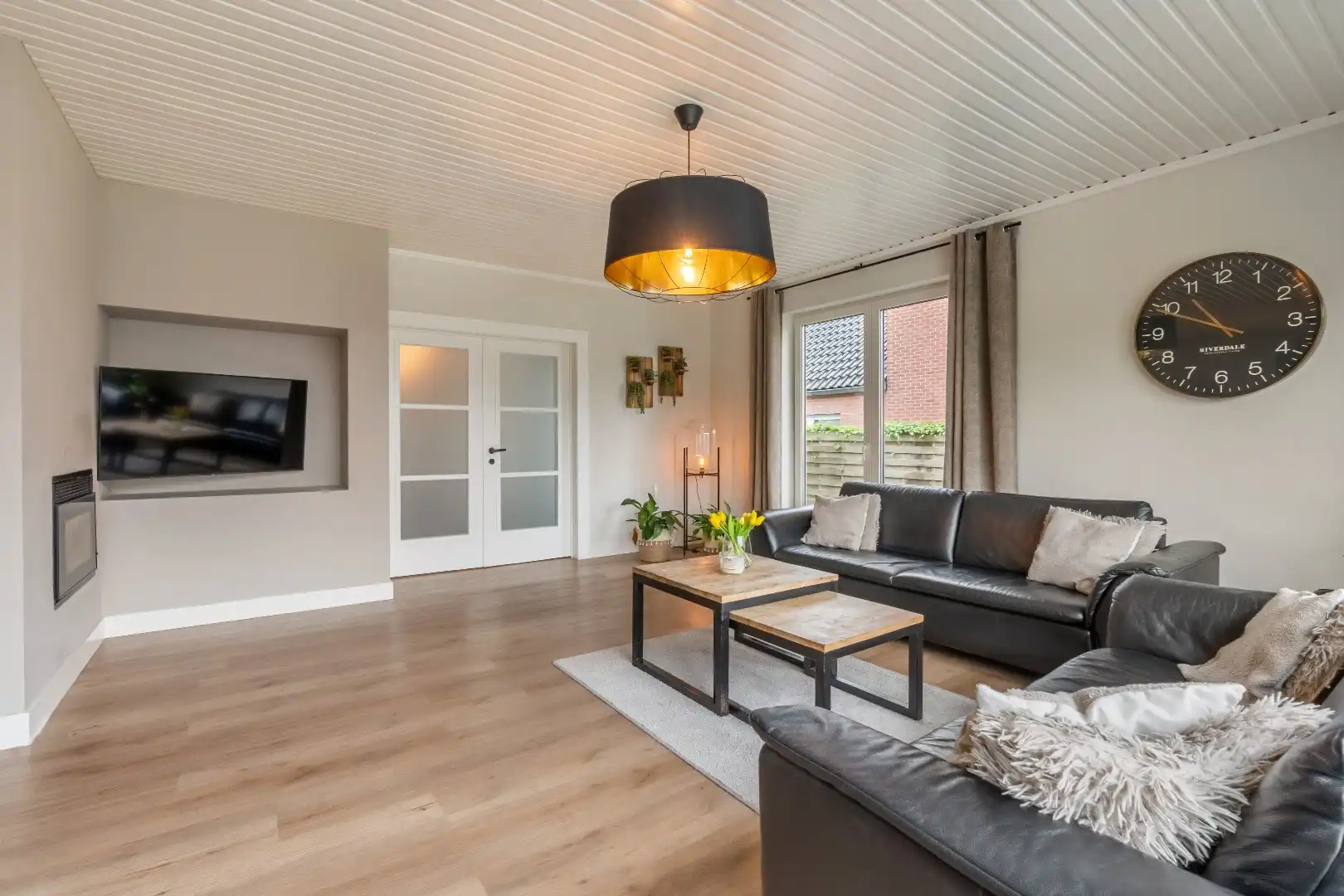 Rustig gelegen gerenoveerde gezinswoning  foto 7