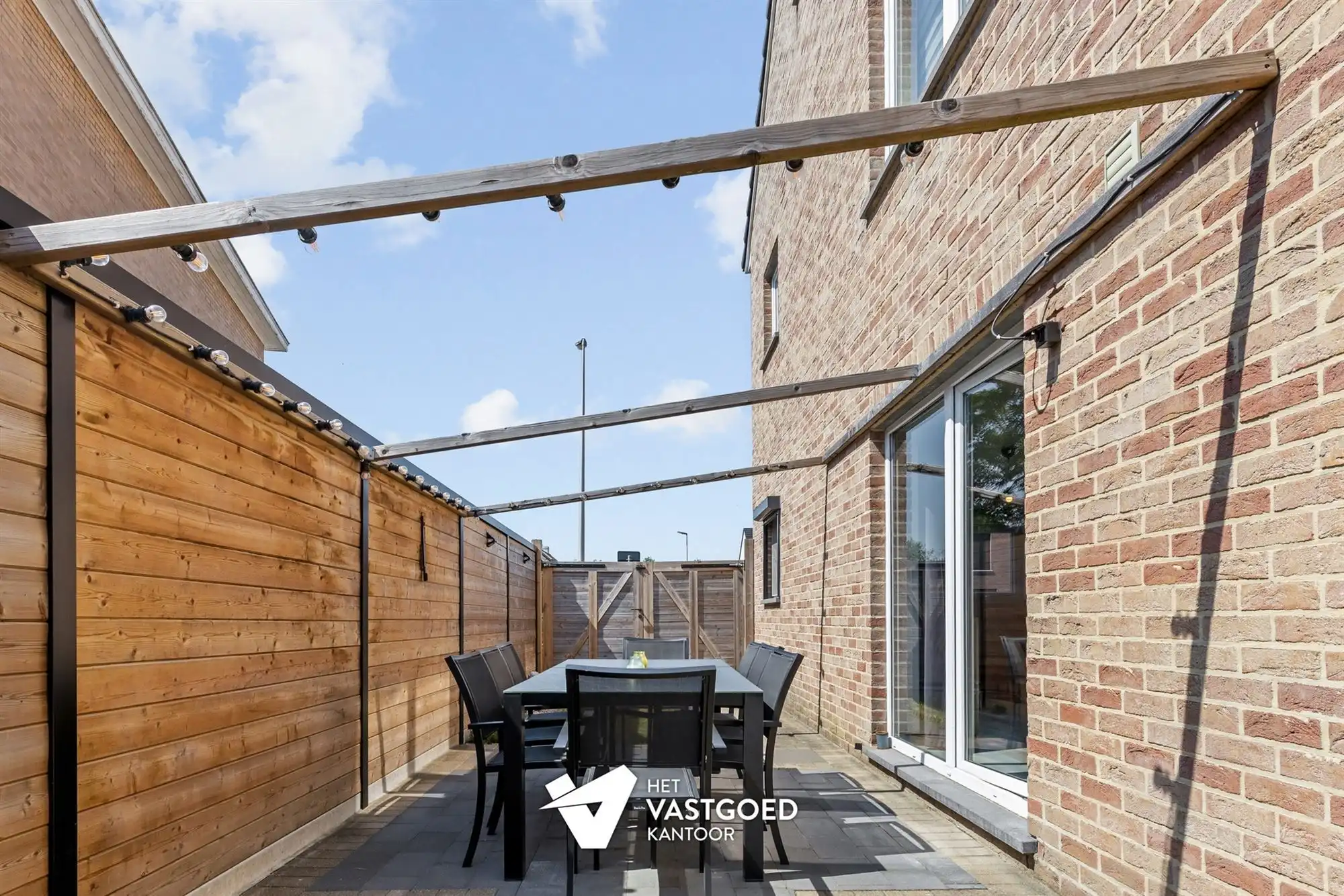 MOOI AFGEWERKT 2 SLAAPKAMER APPARTEMENT MET PRIVATIEVE TUIN EN AUTOSTAANPLAATS TE BEVERLO foto 22