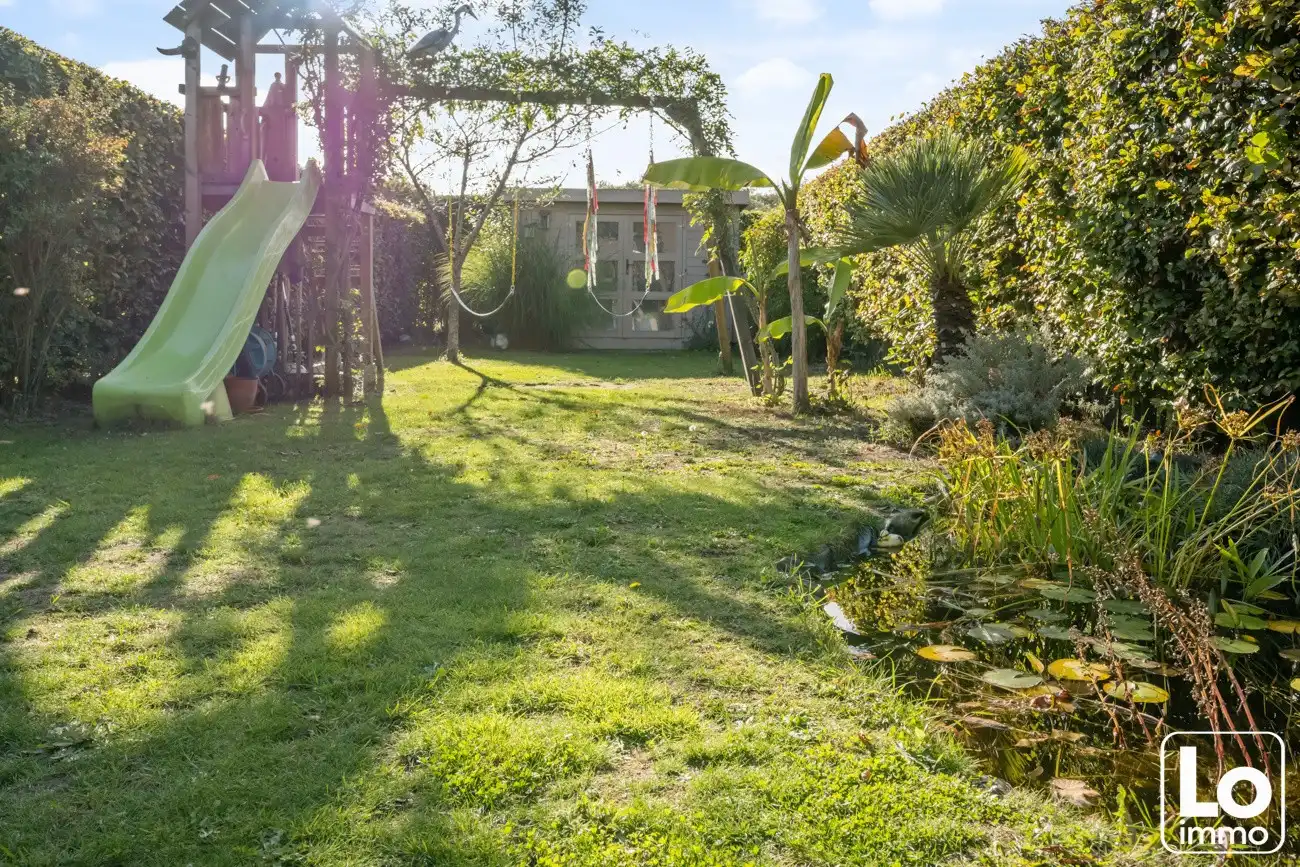 Recente gezinswoning met 3 slaapkamers en mooie zuidwest gerichte tuin foto 11