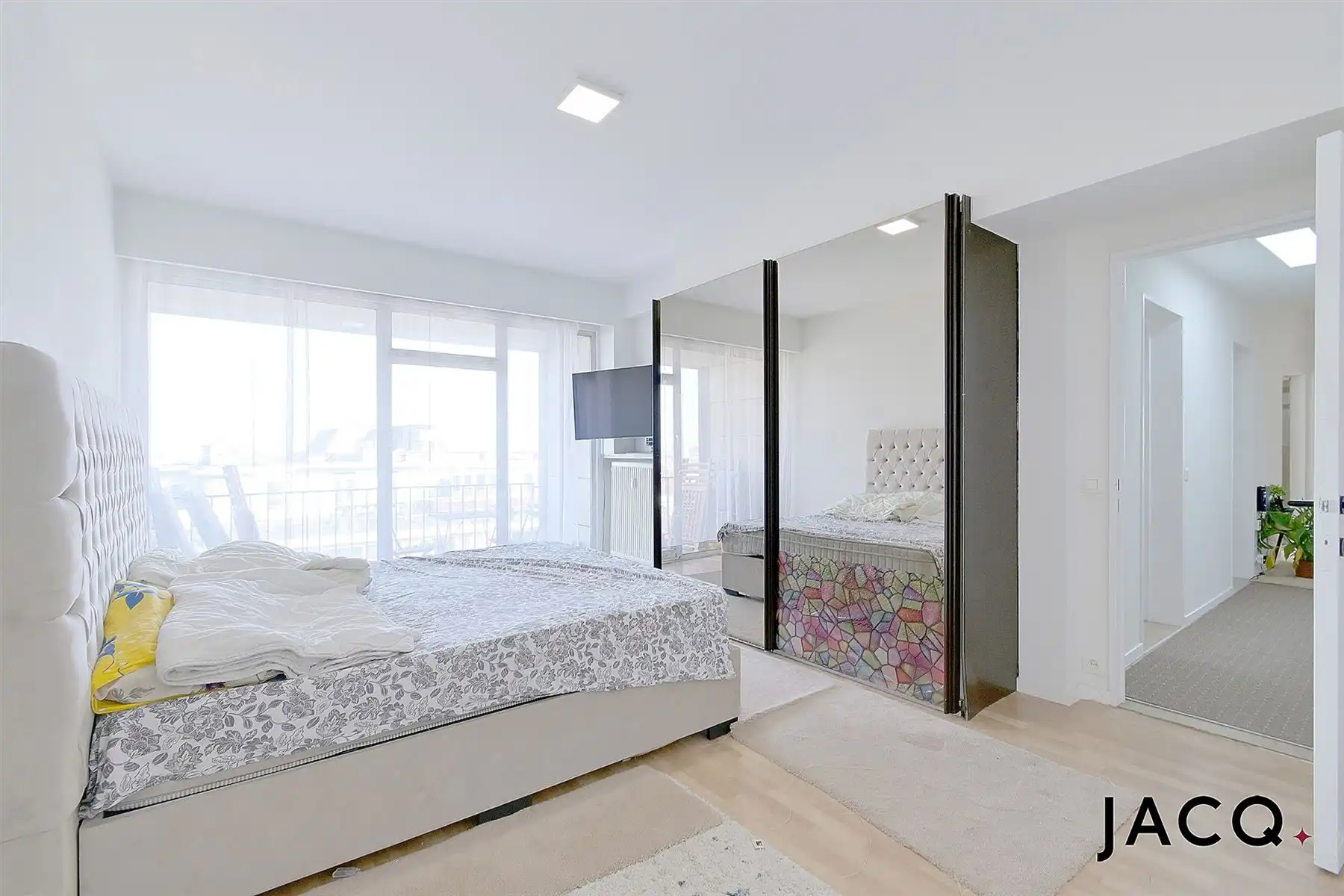 Gerenoveerd, ruim appartement op toplocatie! foto 10