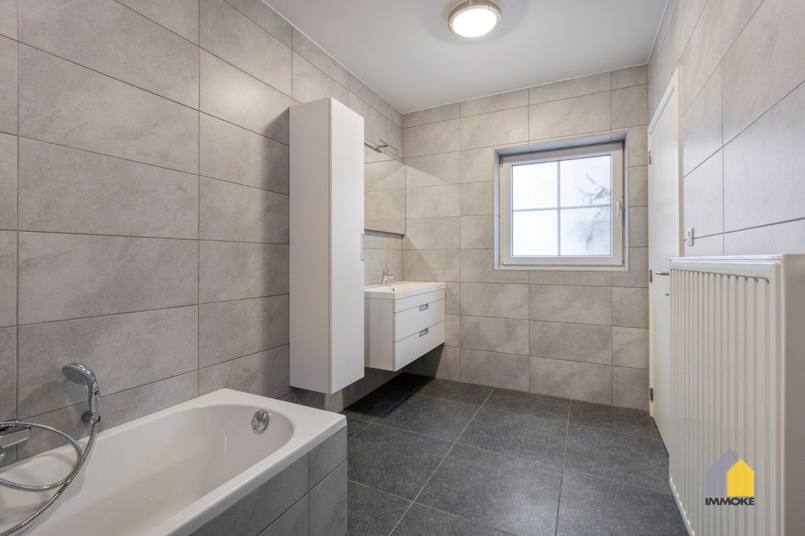 Energiezuinige woning op 3 a 14 ca met 3 slpk, 2 badkamers en knusse tuin. foto 18