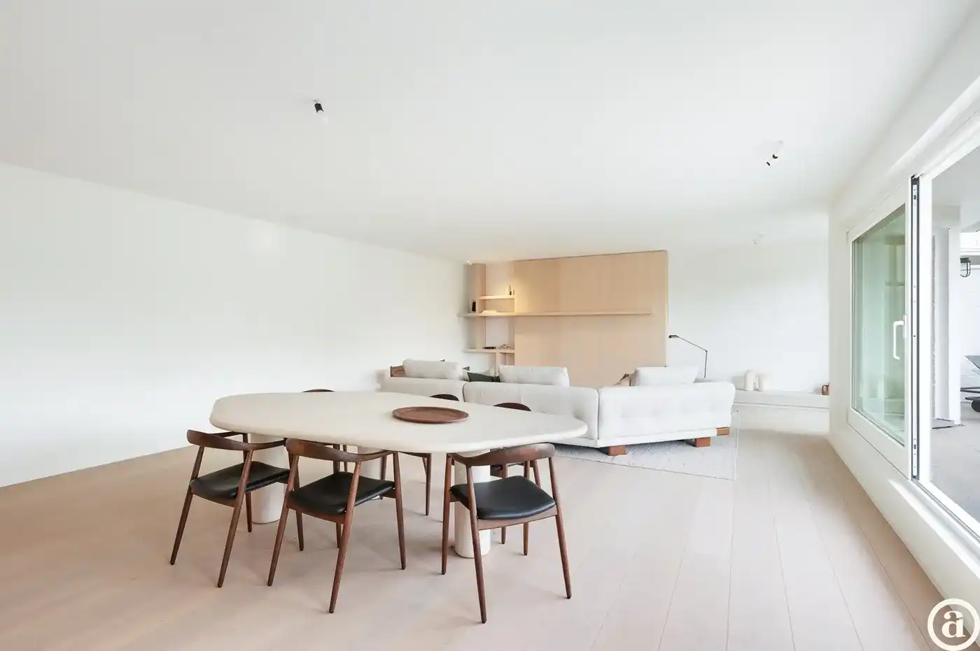 Prachtig gerenoveerd appartement te Zoute Gardens.  foto 10