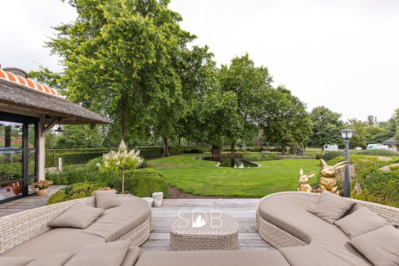 Prachtige landelijke villa met gezinstuin op 4.583m² foto 37