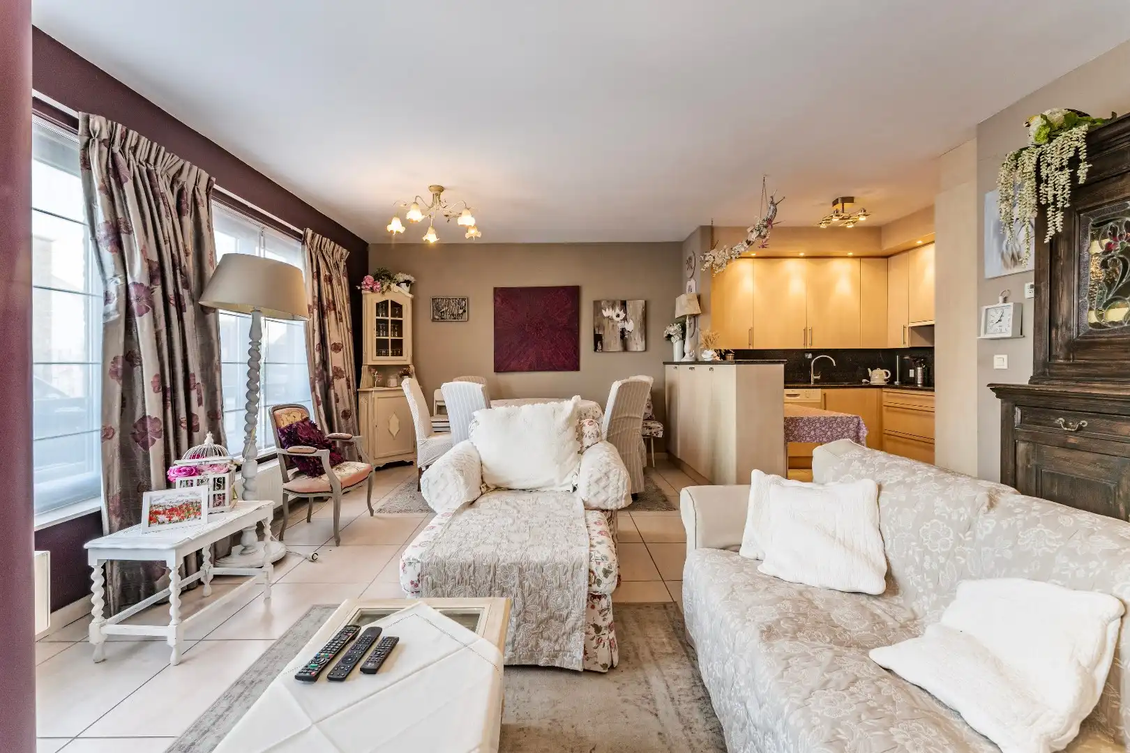 Ruim gelijkvloersappartement – rustig gelegen foto 2