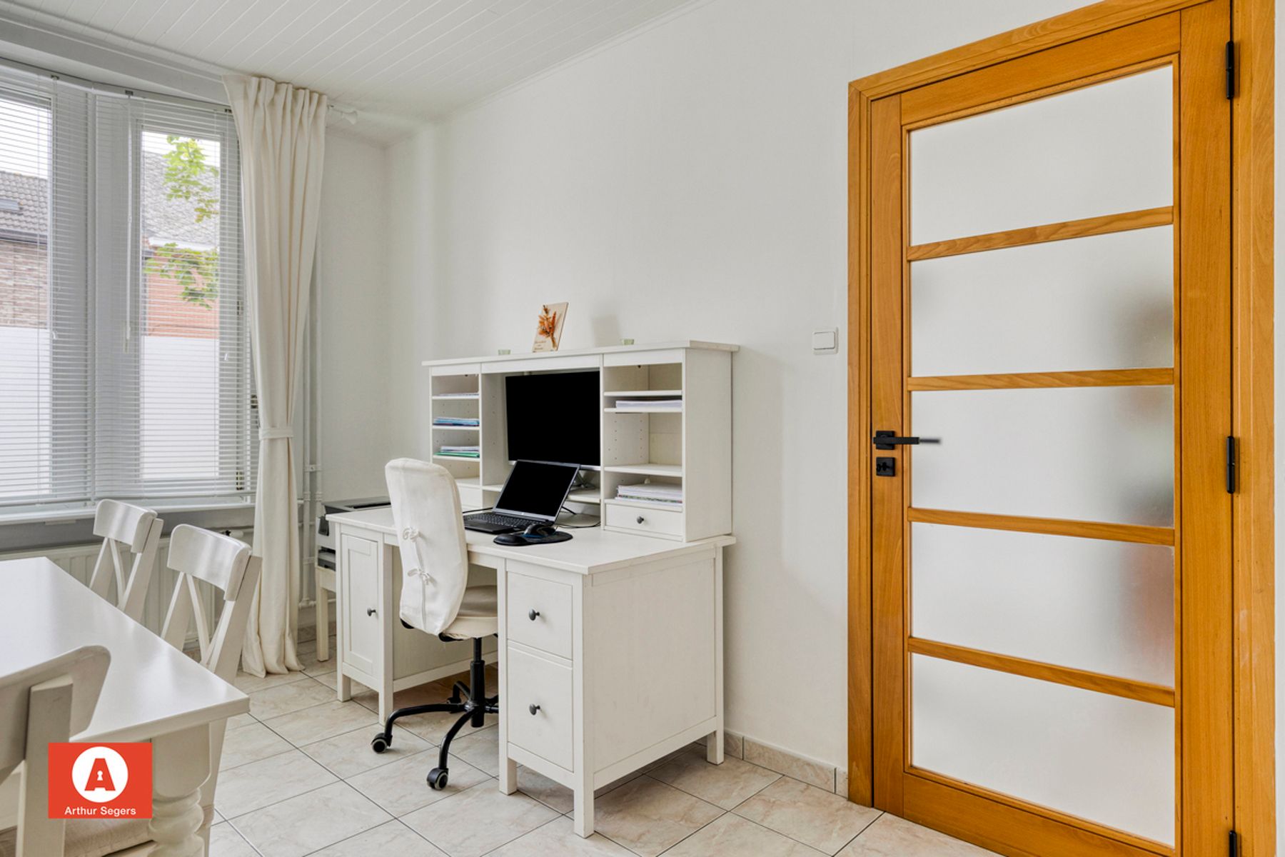 Instapklare woning op centrale liggig foto 4