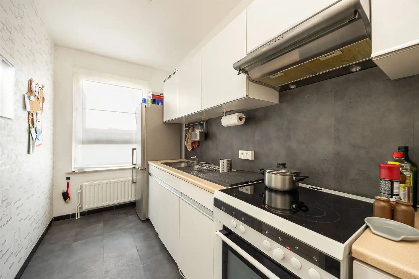 Gelijkvloers appartement met 2 slpks en garage foto 5