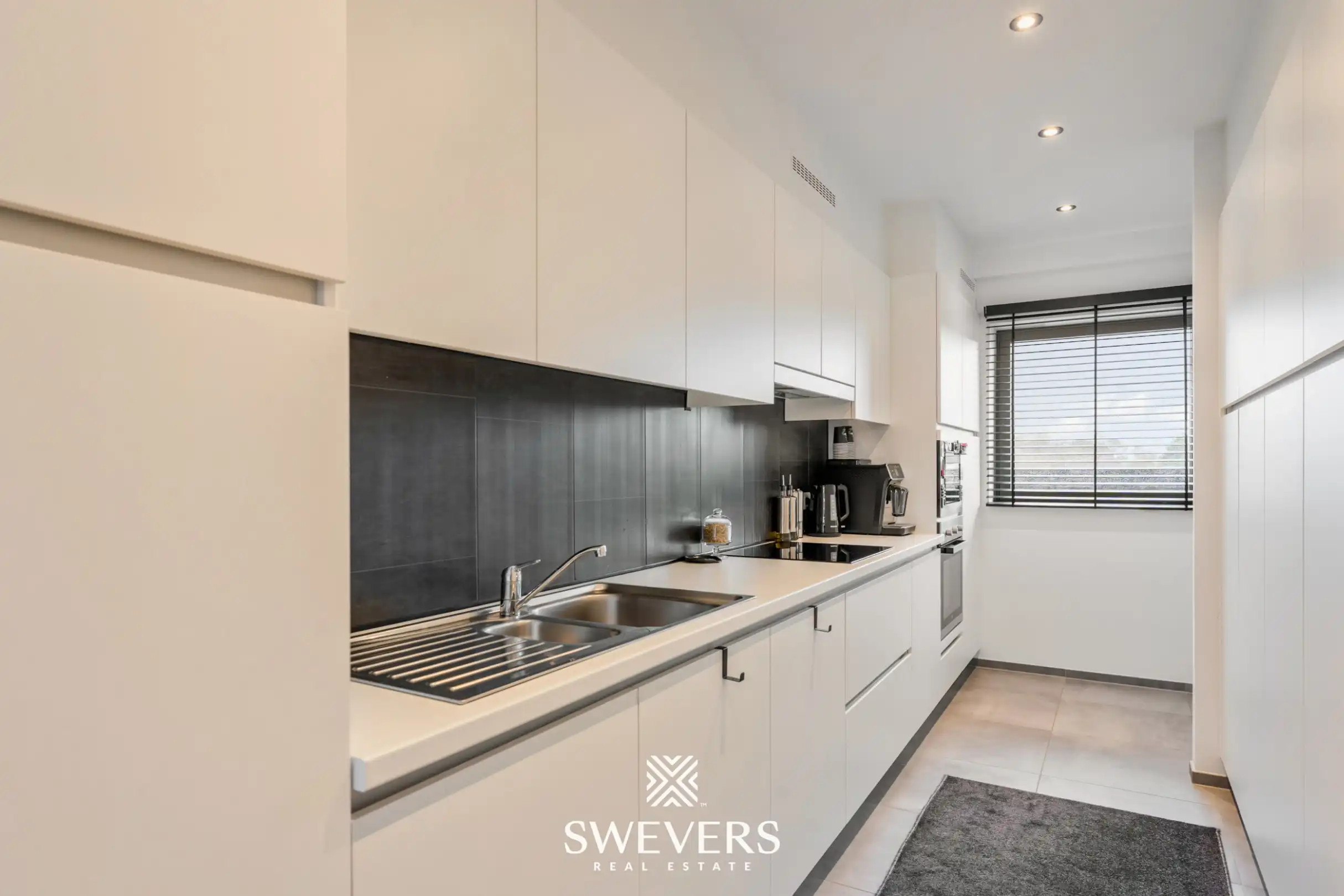 Recent appartement in het centrum van Heusden-Zolder foto 8