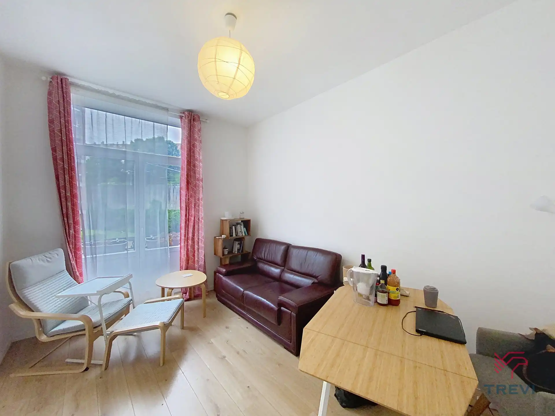 Wijk Germoir - GEMEUBILEERDE studio foto {{pictureIndex}}