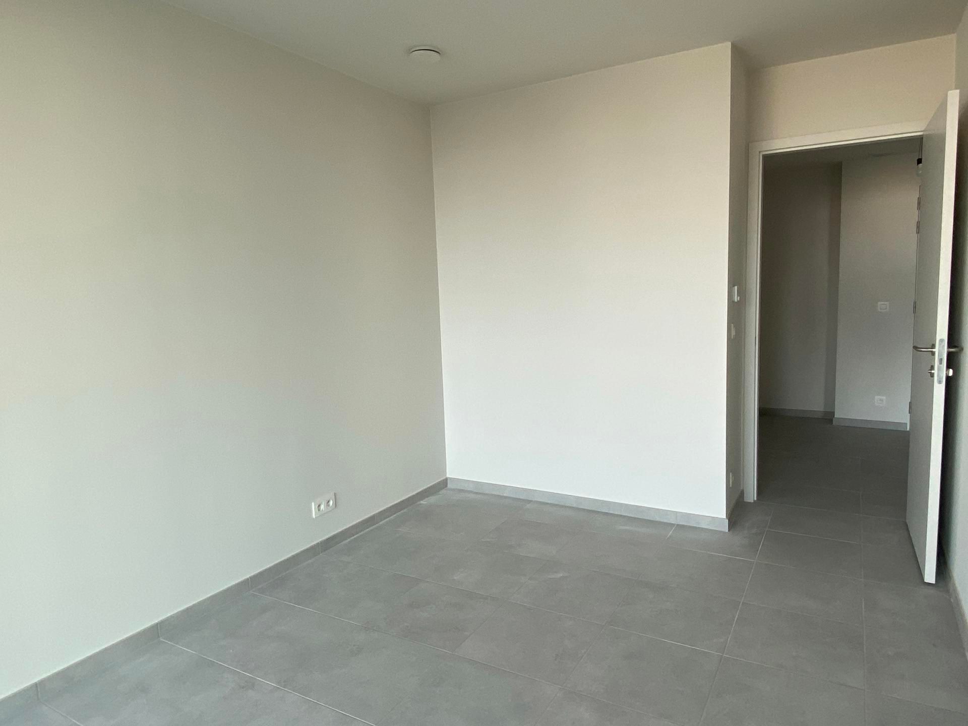 Uniek appartement op de 9e verdieping van de Antwerp Tower. foto 6