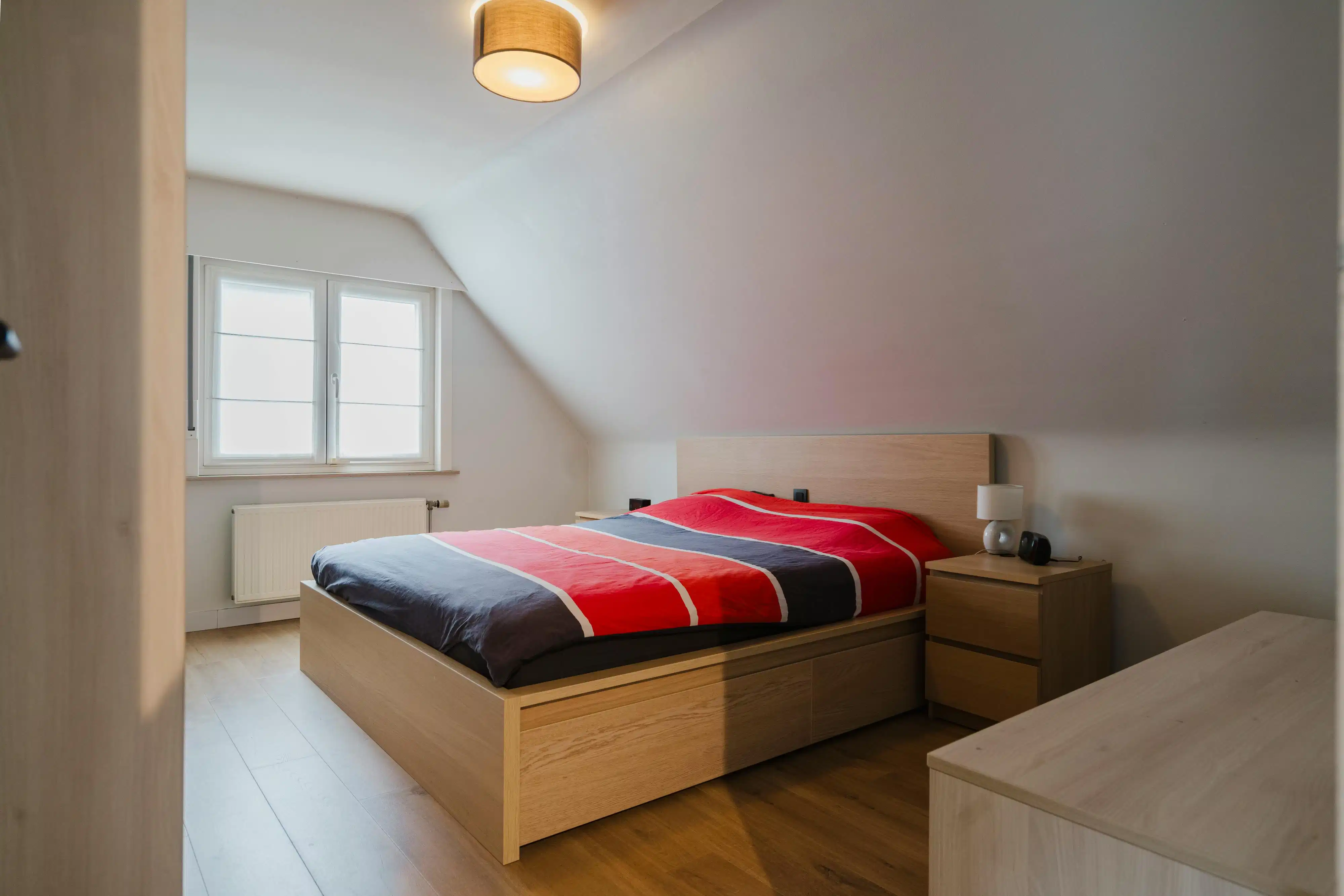 Instapklare woning op absolute toplocatie in Kortrijk! foto 12