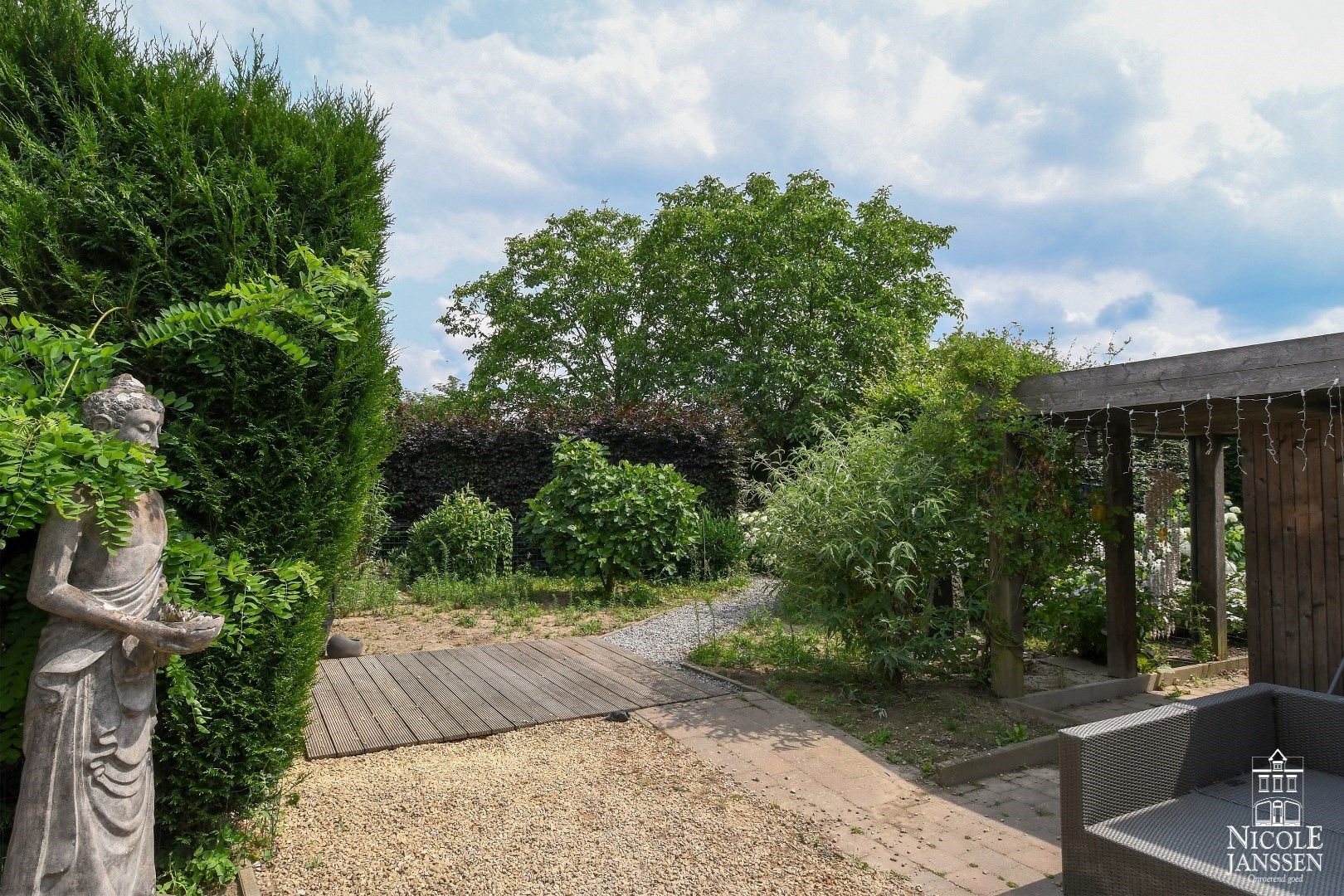 Handelspand met zorgwoning op commerciële A-locatie! foto 15