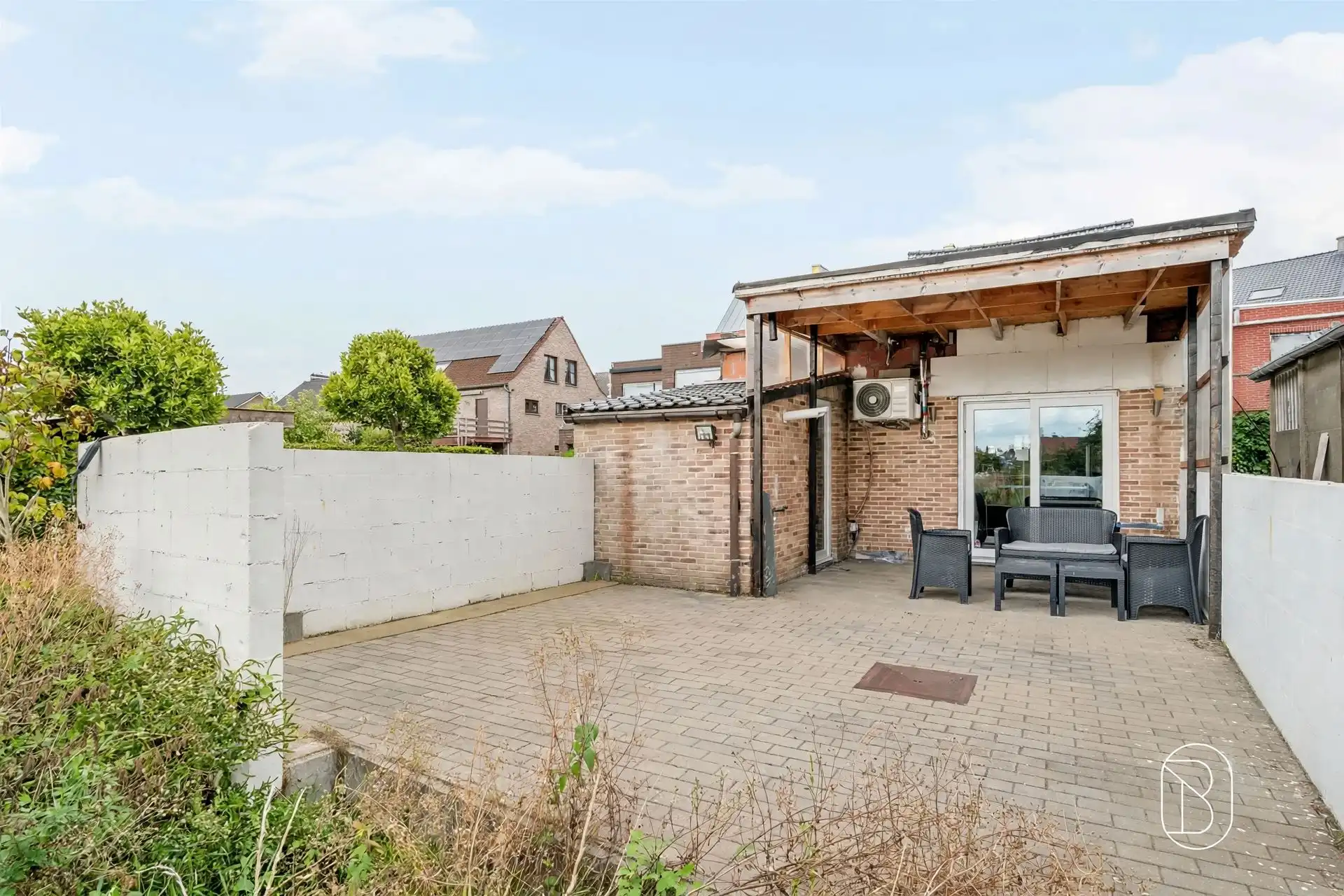 Rustig gelegen woning met aangename tuin foto 8