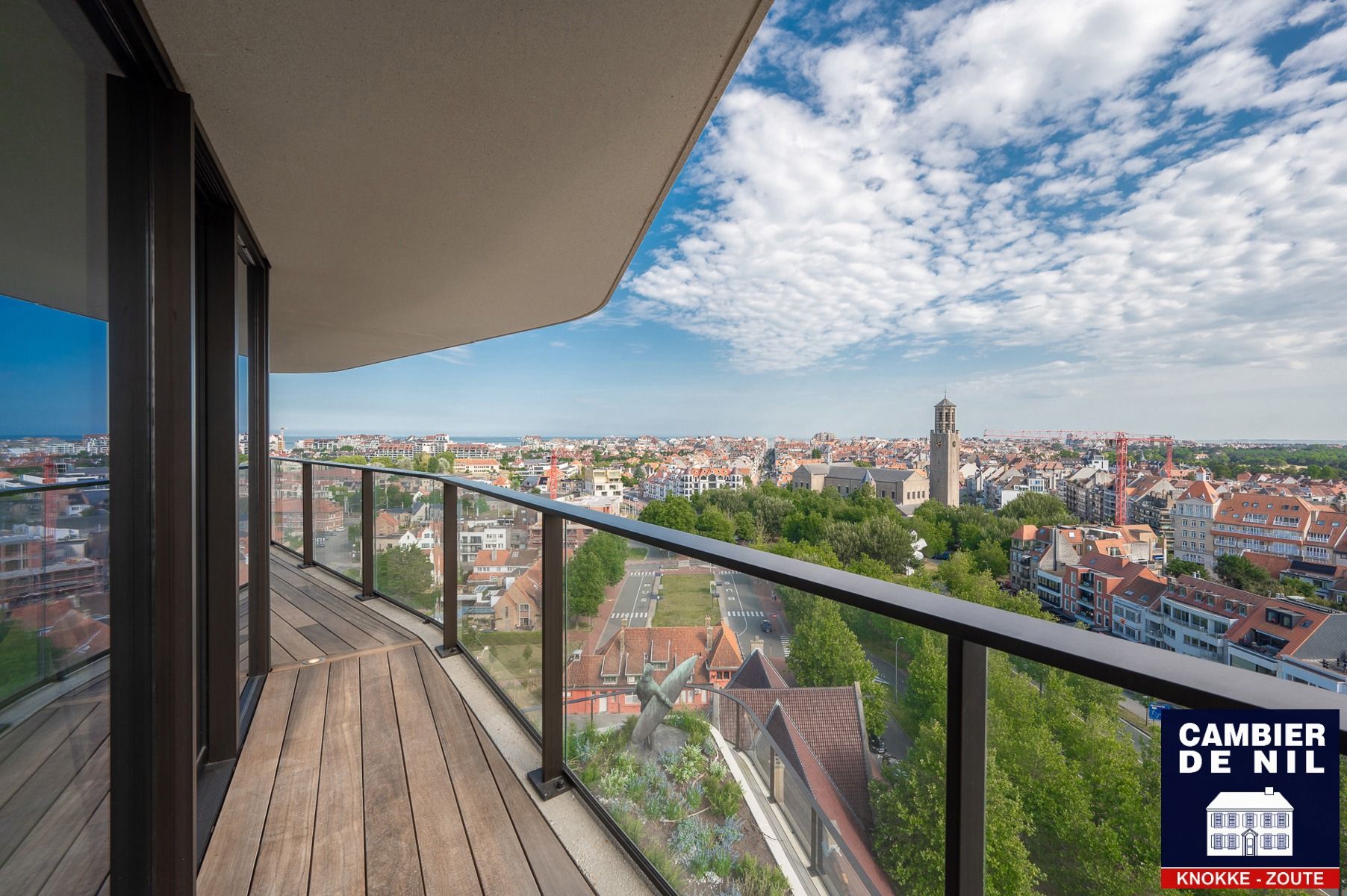 Nieuwbouw appartement met adembenemende zichten  foto 3