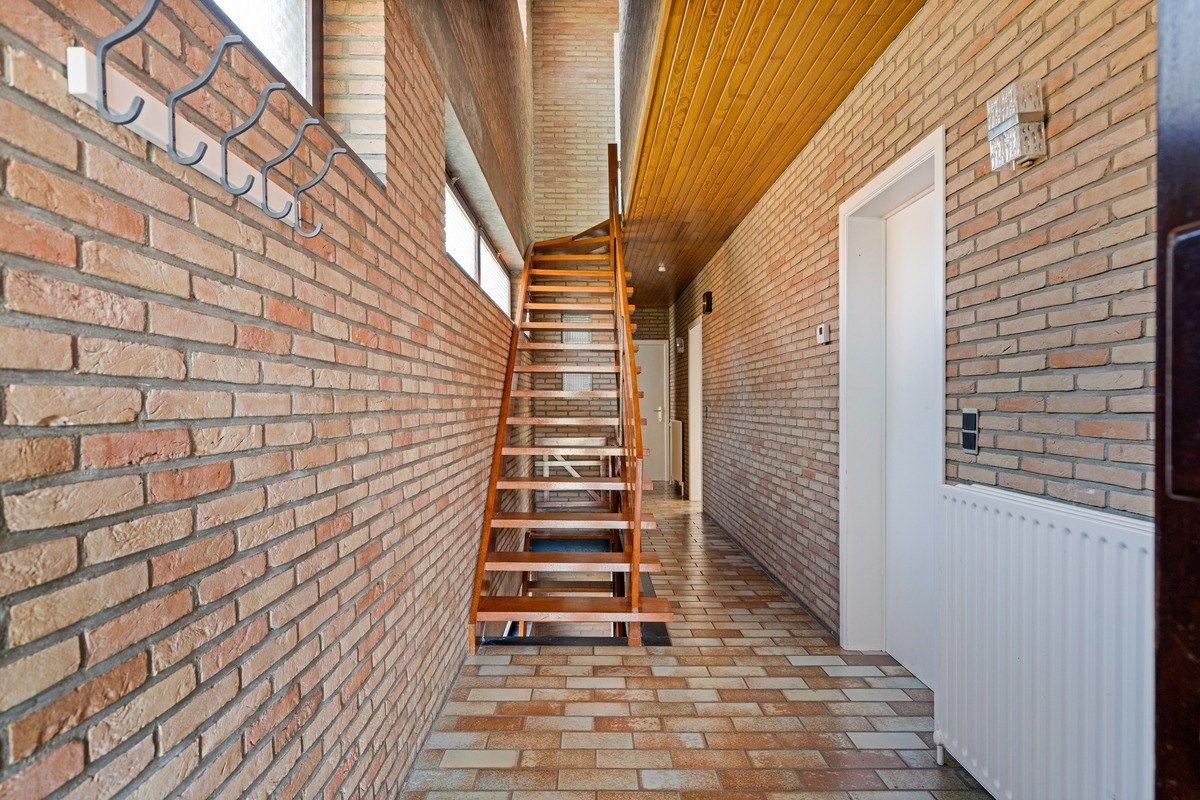 Villa met 4 slaapkamers op wandelafstand van centrum Lennik foto 5