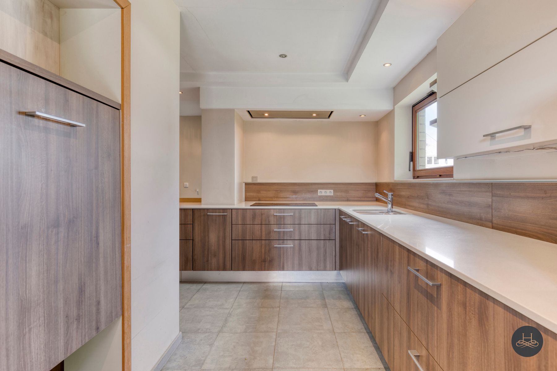 Instapklare woning met mooie tuin op toplocatie foto 4