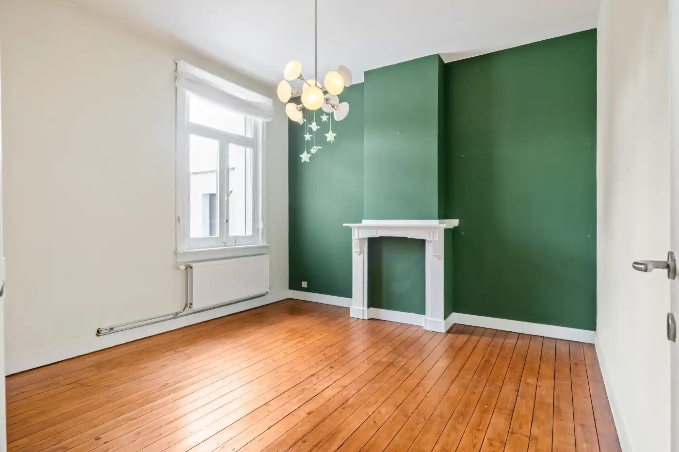 Prachtig gerenoveerde, authentieke woning met 4 slpk. en tuin foto 15