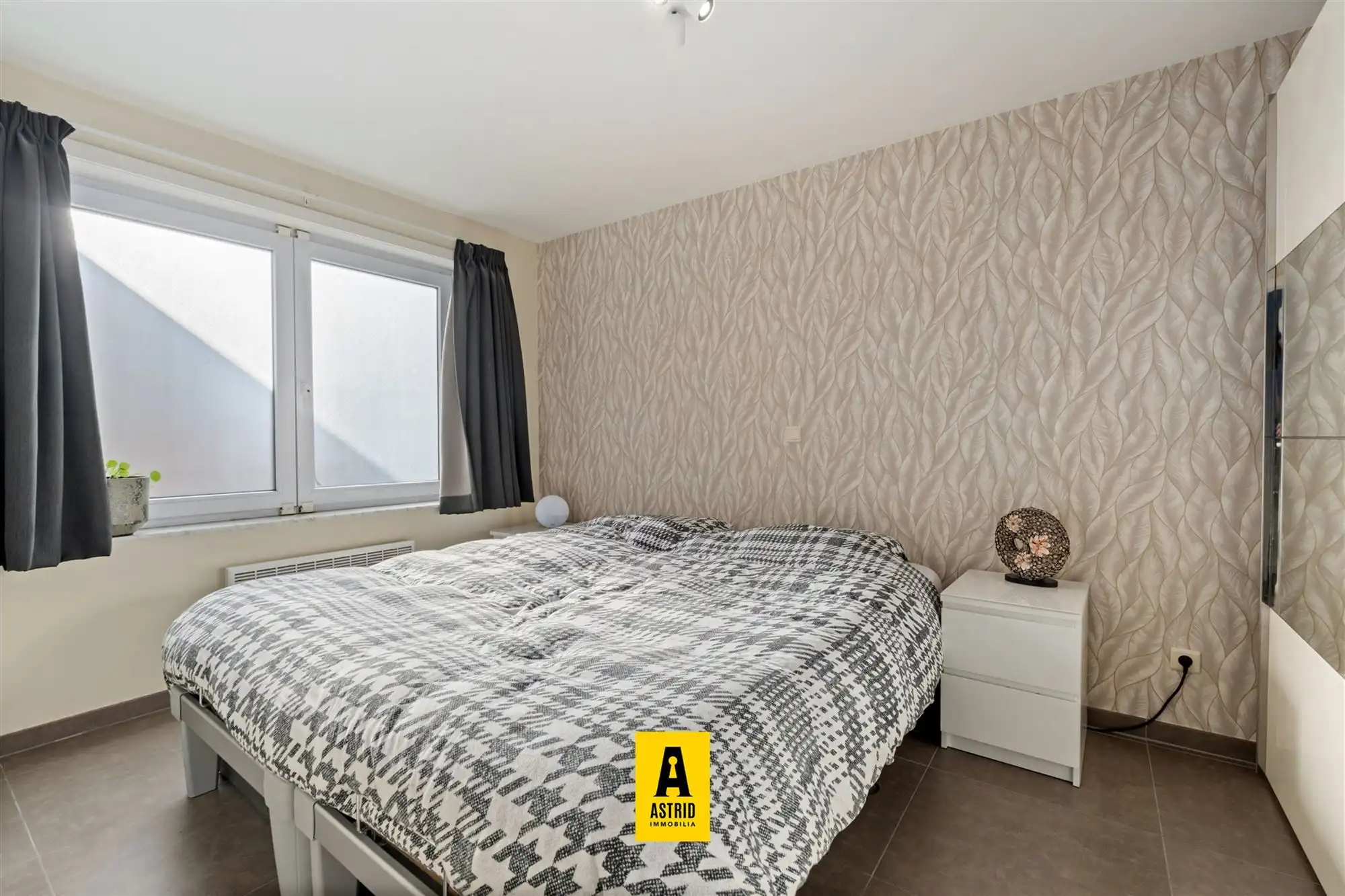 Leuk appartement met ruim terras! foto 11